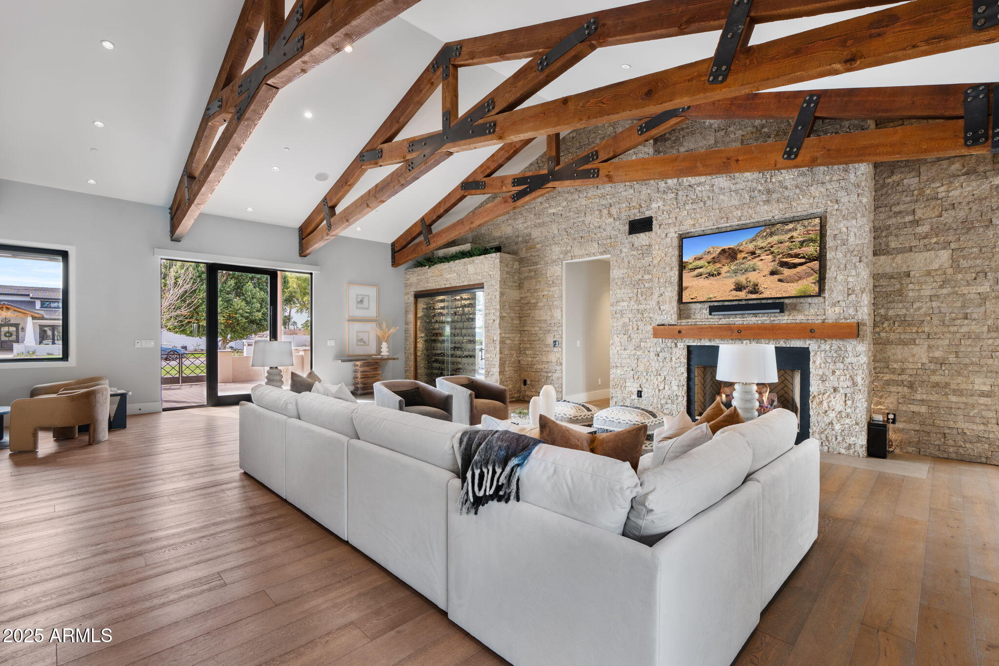 EL CUADRO ESTATES - Residential