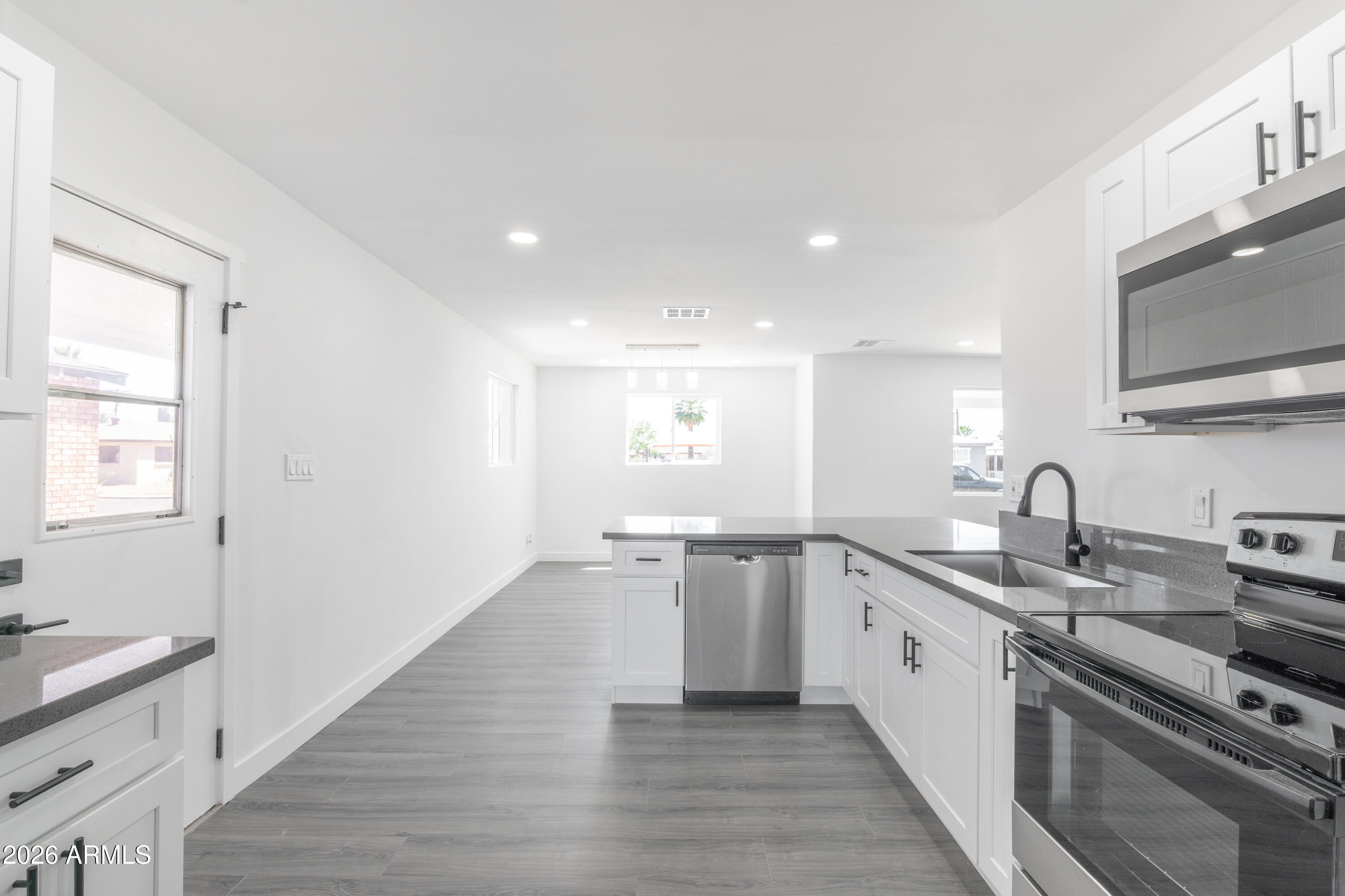 ALTA VISTA 7 - Residential