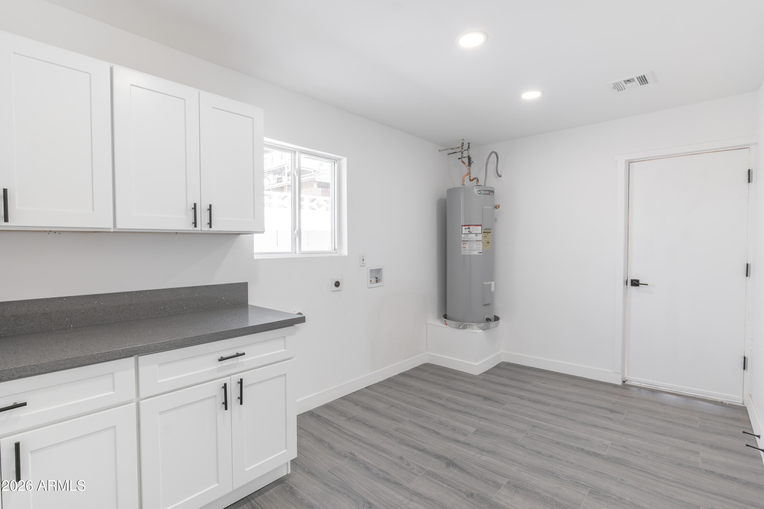ALTA VISTA 7 - Residential