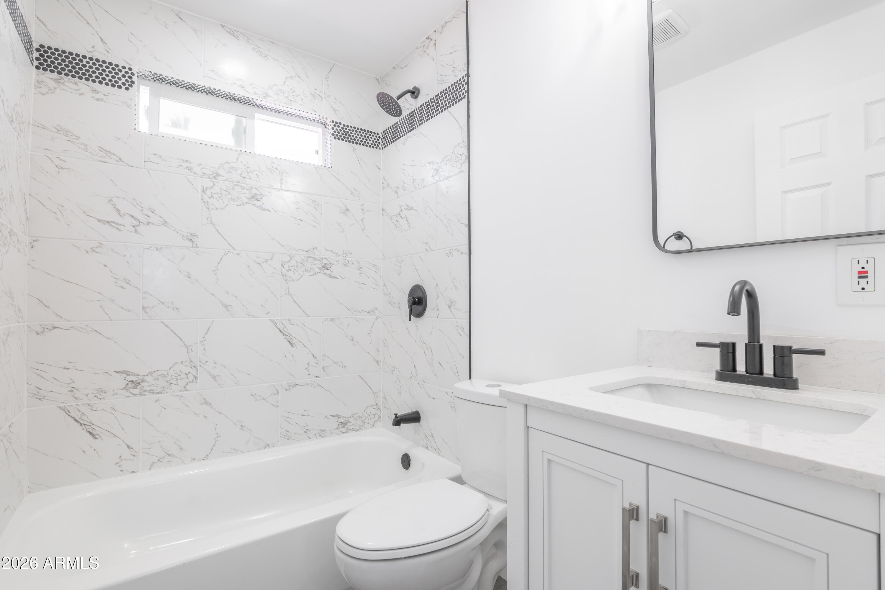ALTA VISTA 7 - Residential