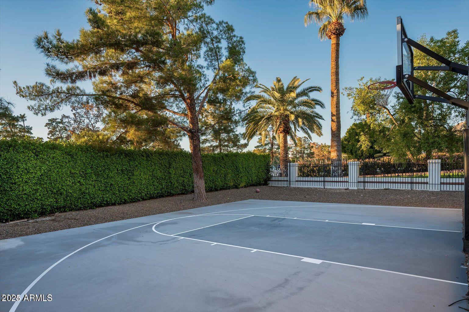 BILTMORE ESTATES - Residential