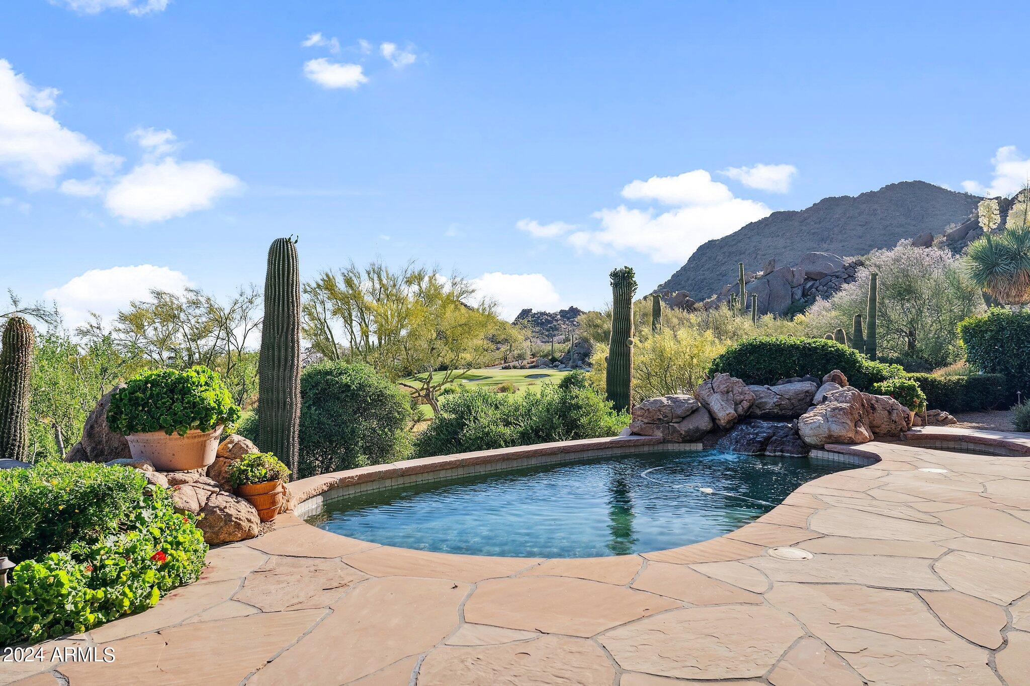 DESERT HIGHLANDS - Residential