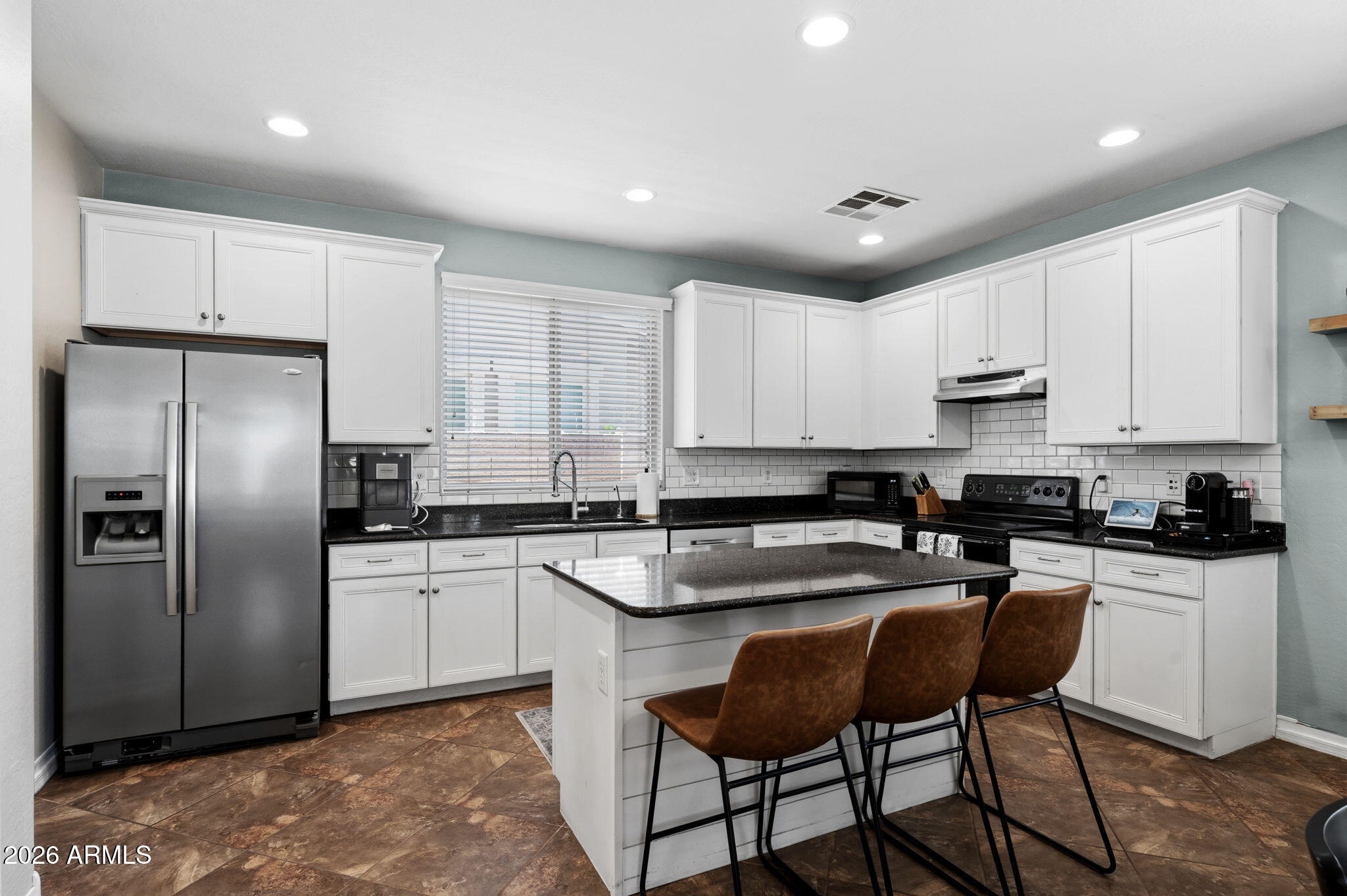 HIGHLAND GROVES AT MORRISON RANCH - Residential