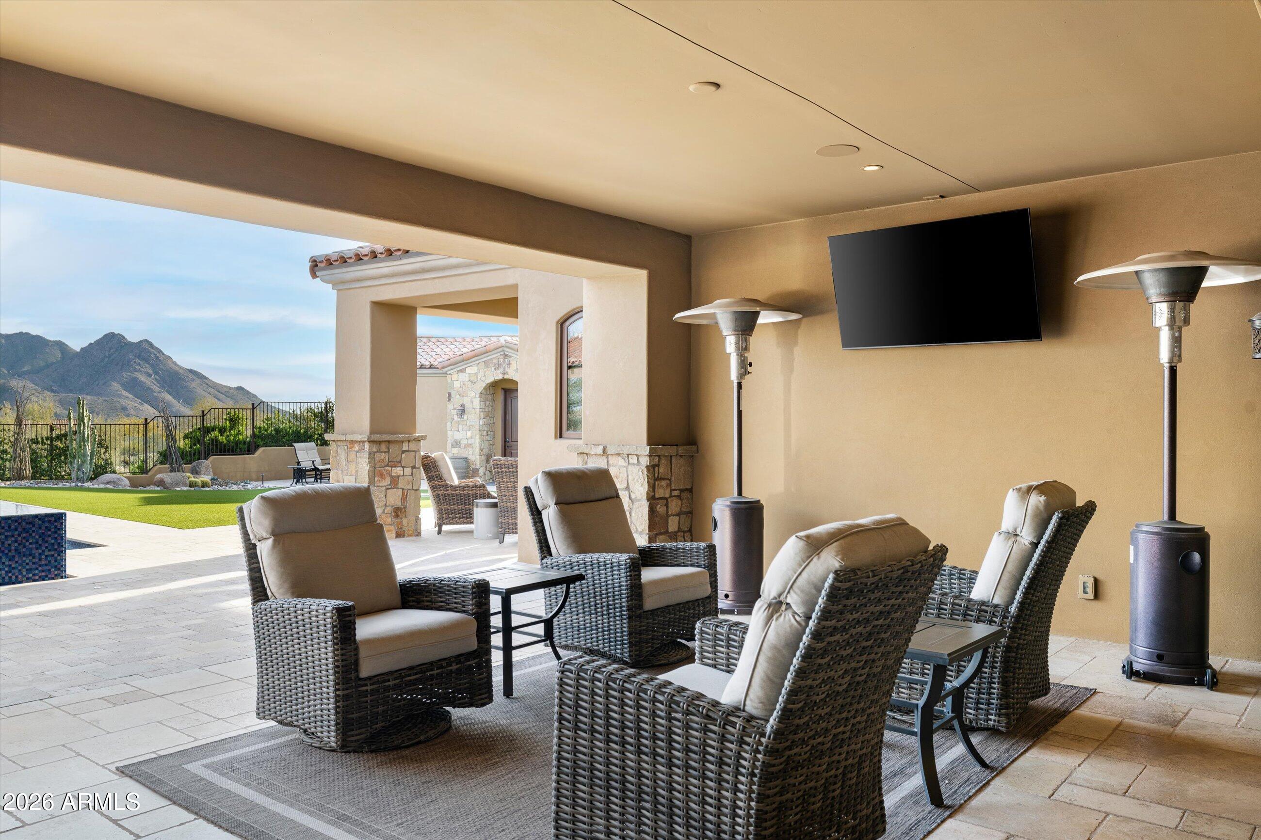 COLLINA E VISTA - Residential