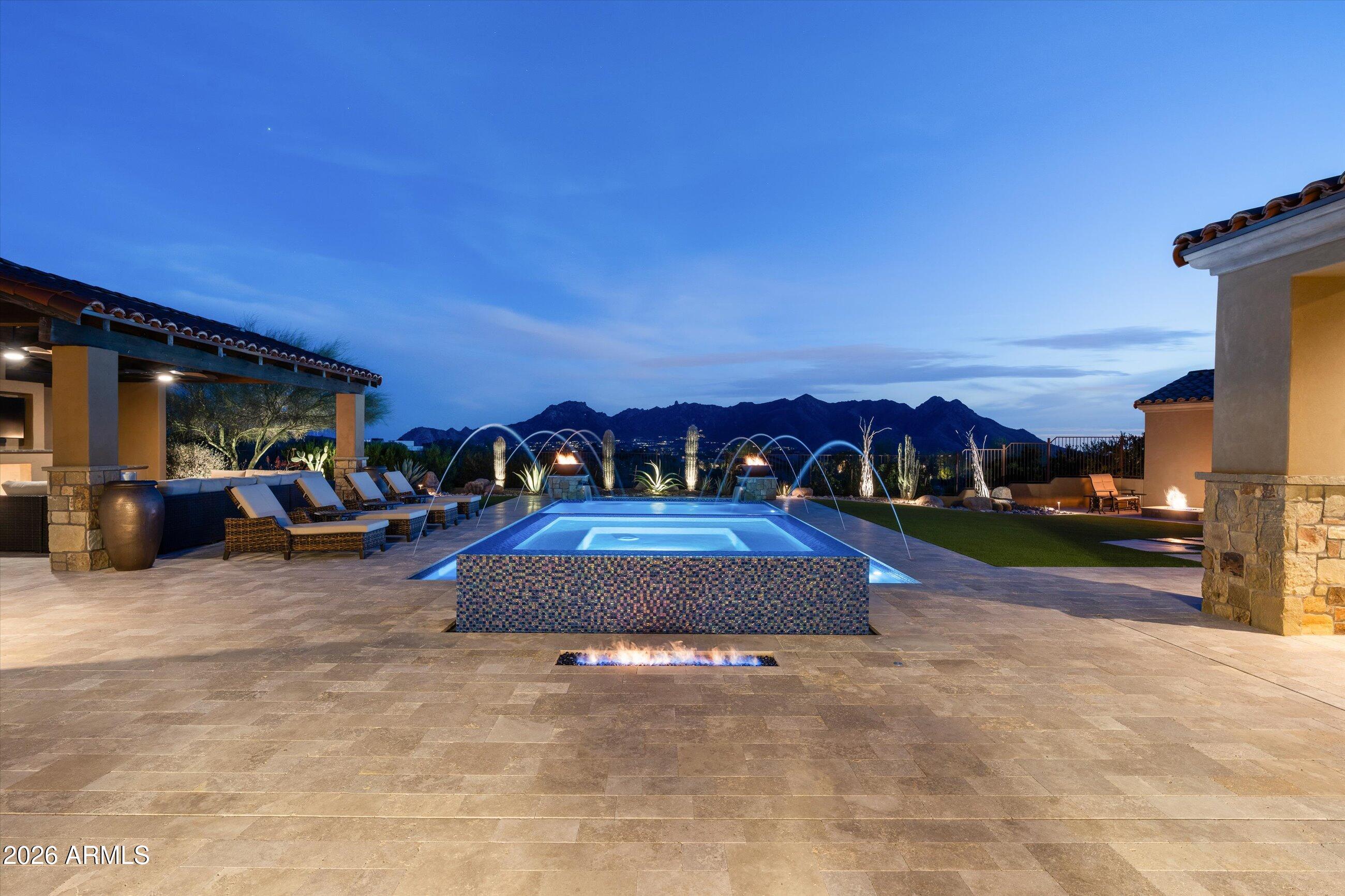 COLLINA E VISTA - Residential