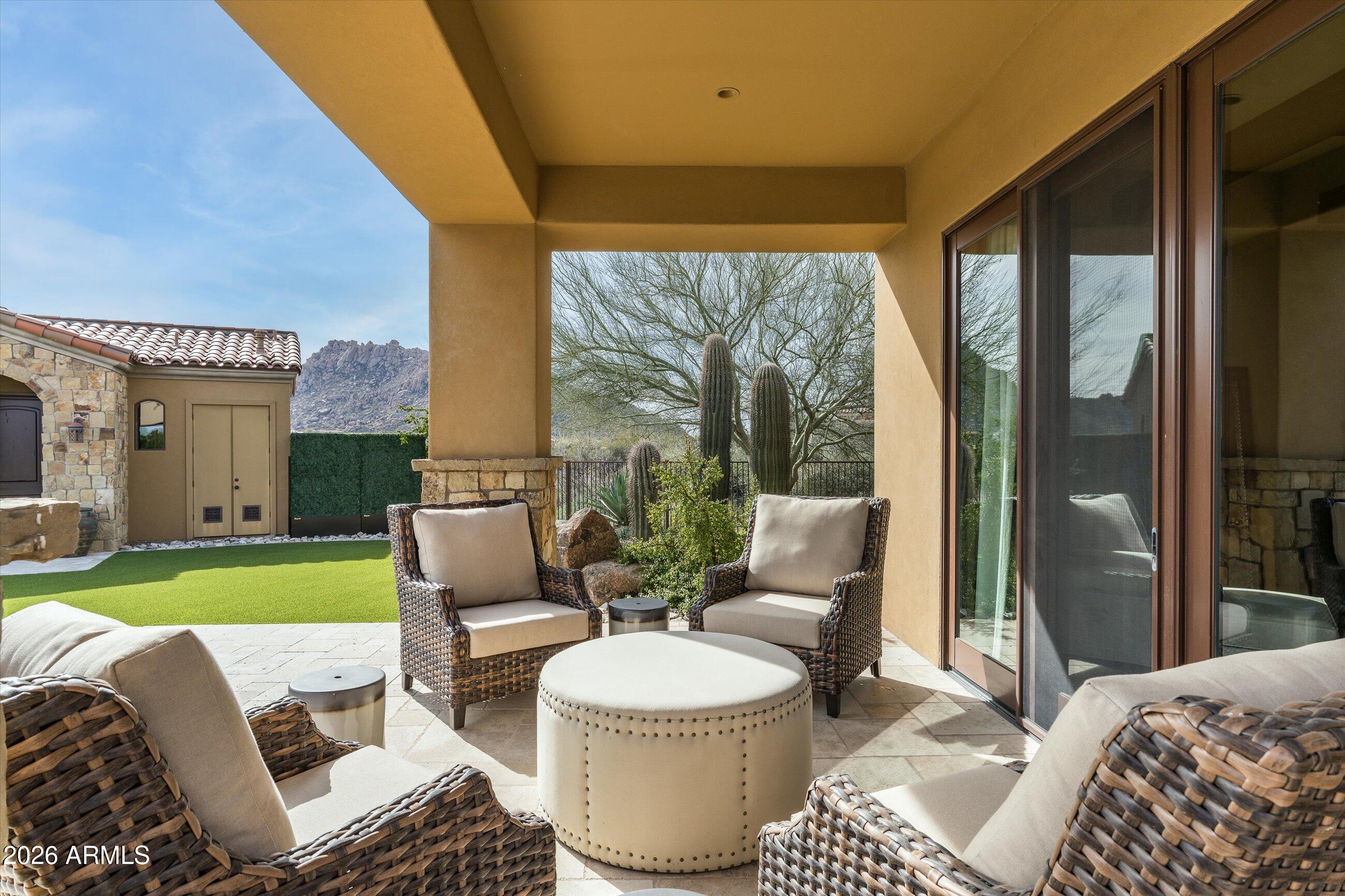 COLLINA E VISTA - Residential