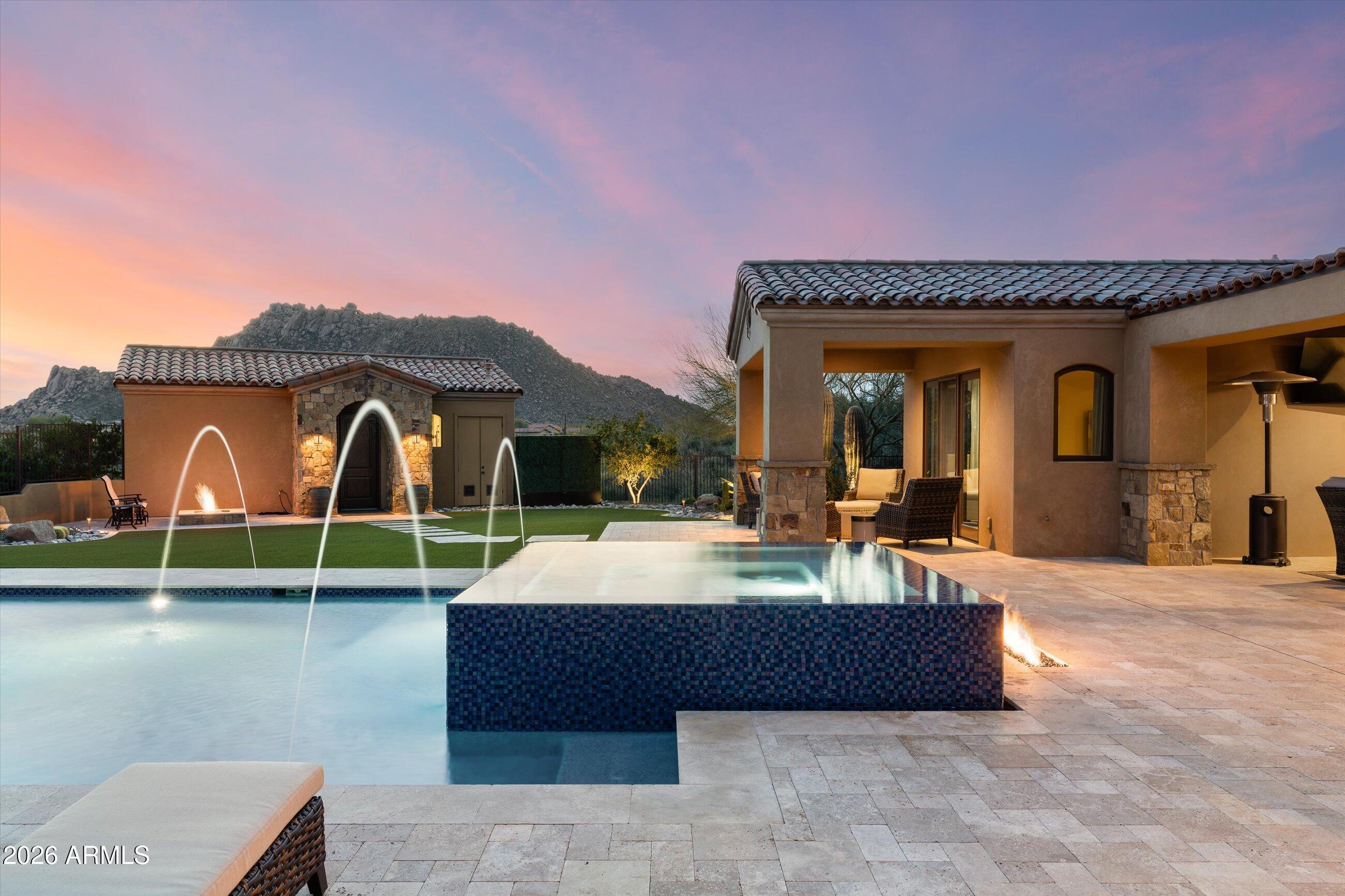 COLLINA E VISTA - Residential