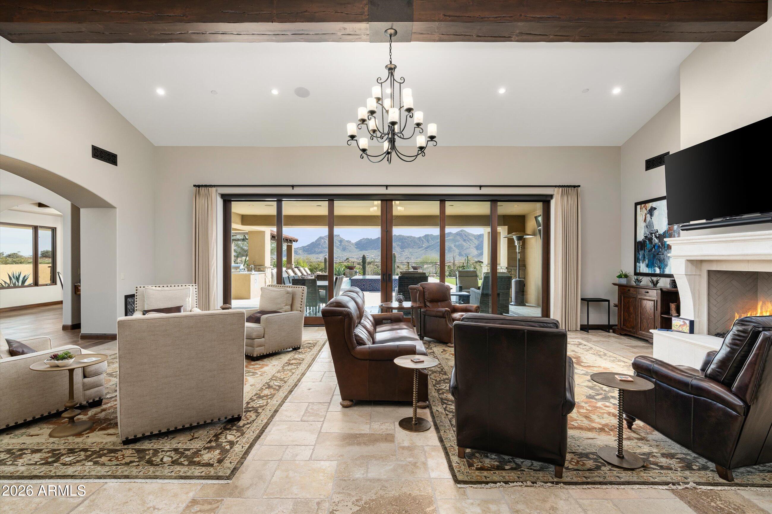 COLLINA E VISTA - Residential