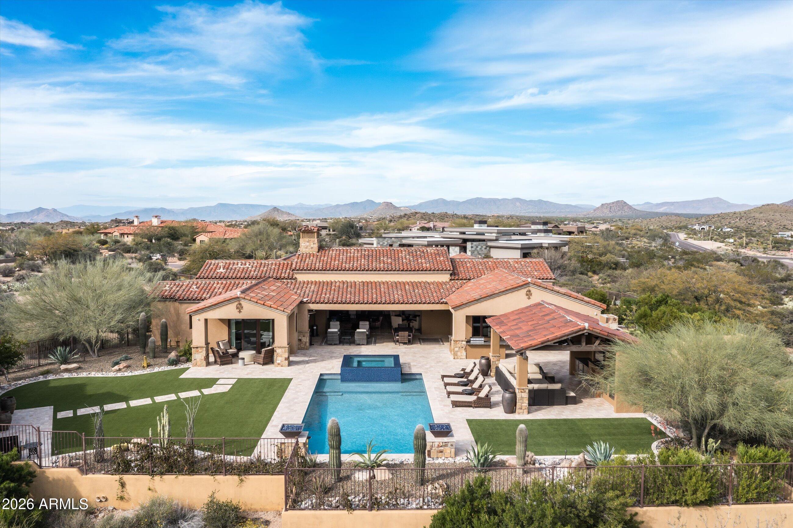COLLINA E VISTA - Residential