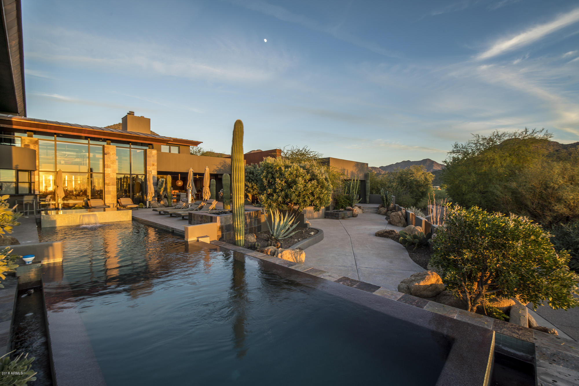 CANYON HEIGHTS - Residential