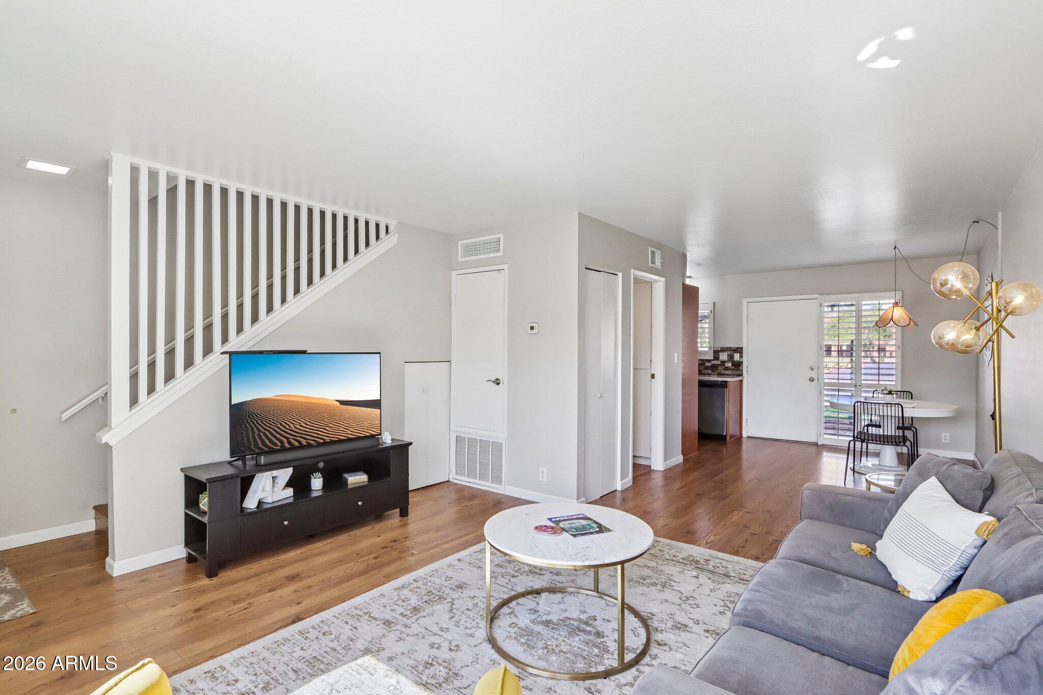 Camelback House - Residential