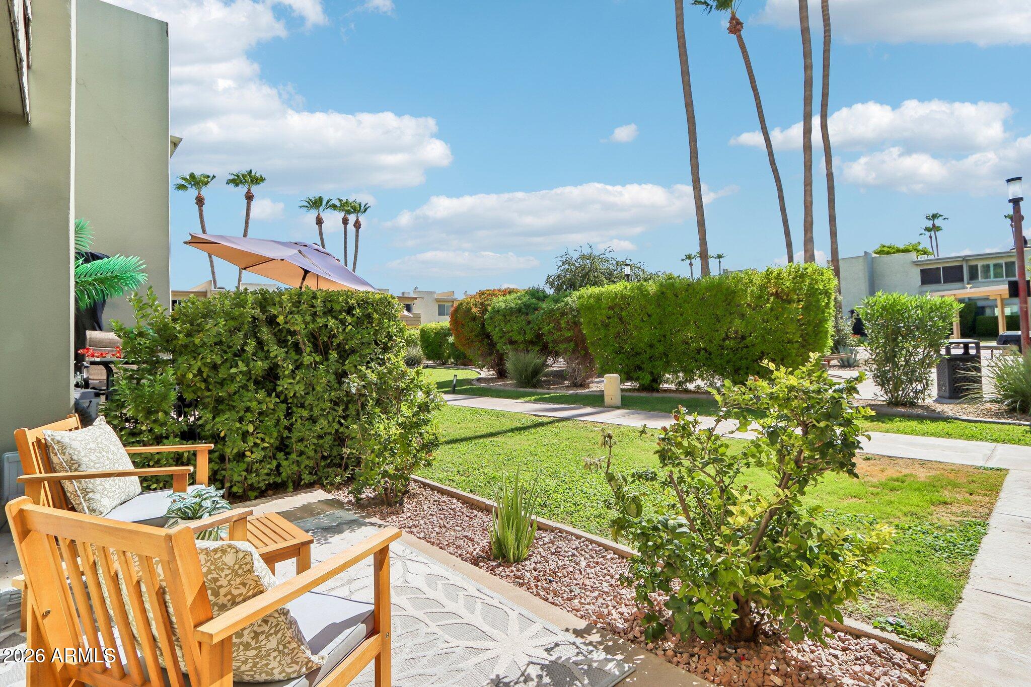 Camelback House - Residential