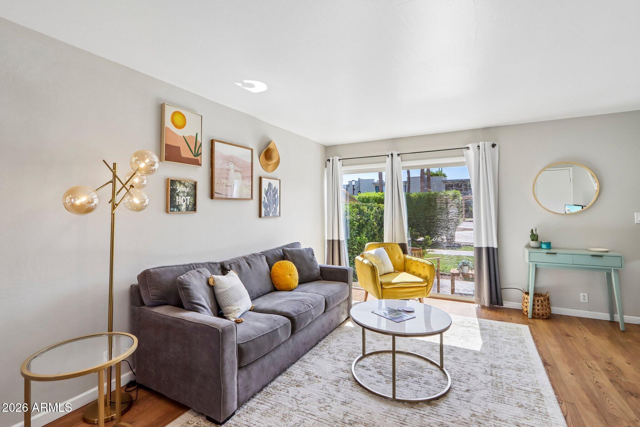 Camelback House - Residential