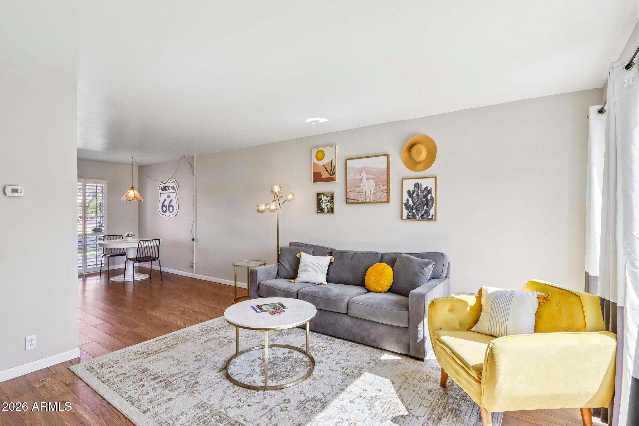 Camelback House - Residential