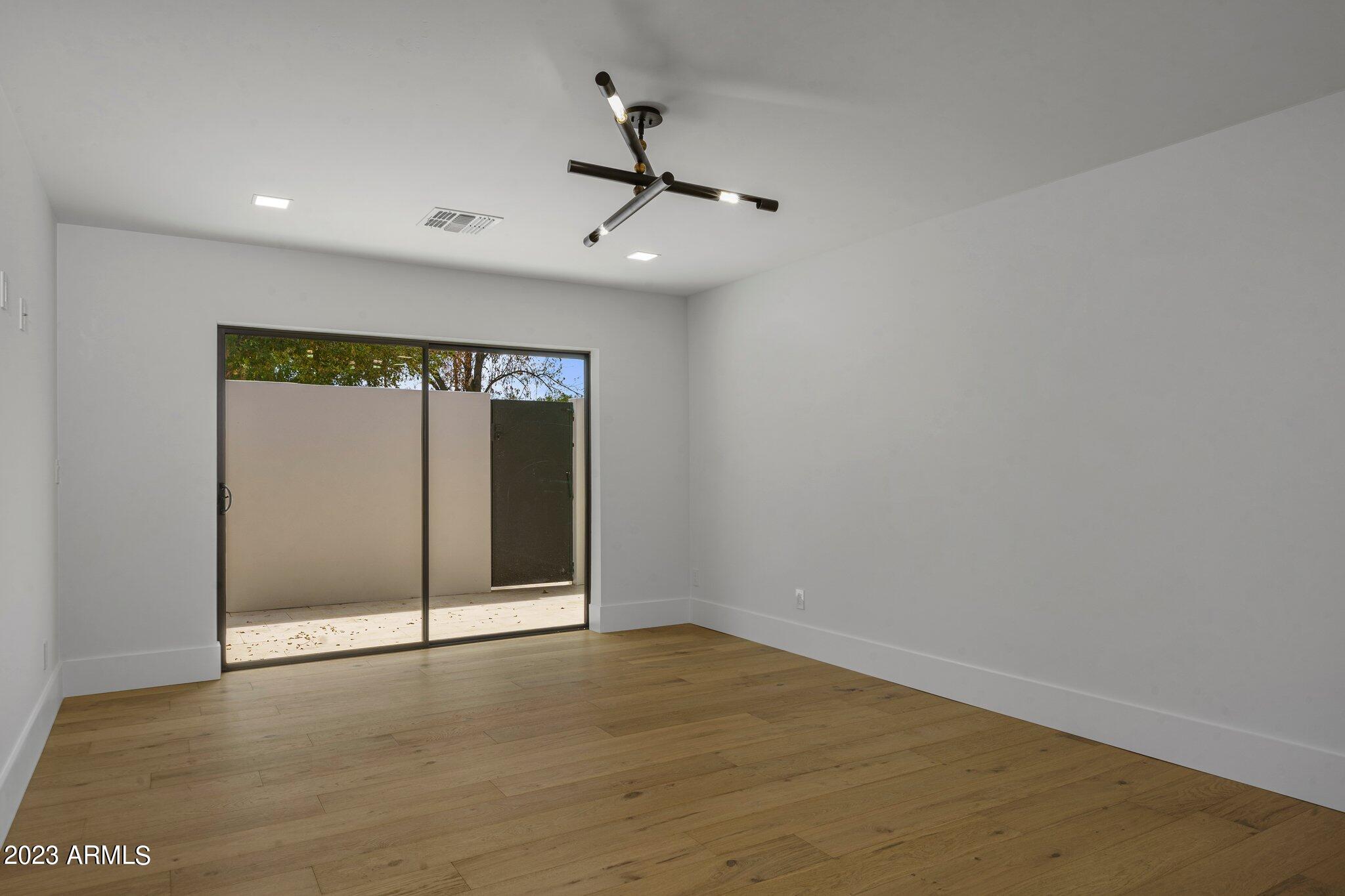 SCOTTSDALE COUNTRY CLUB ESTATES UNIT ONE - Residential