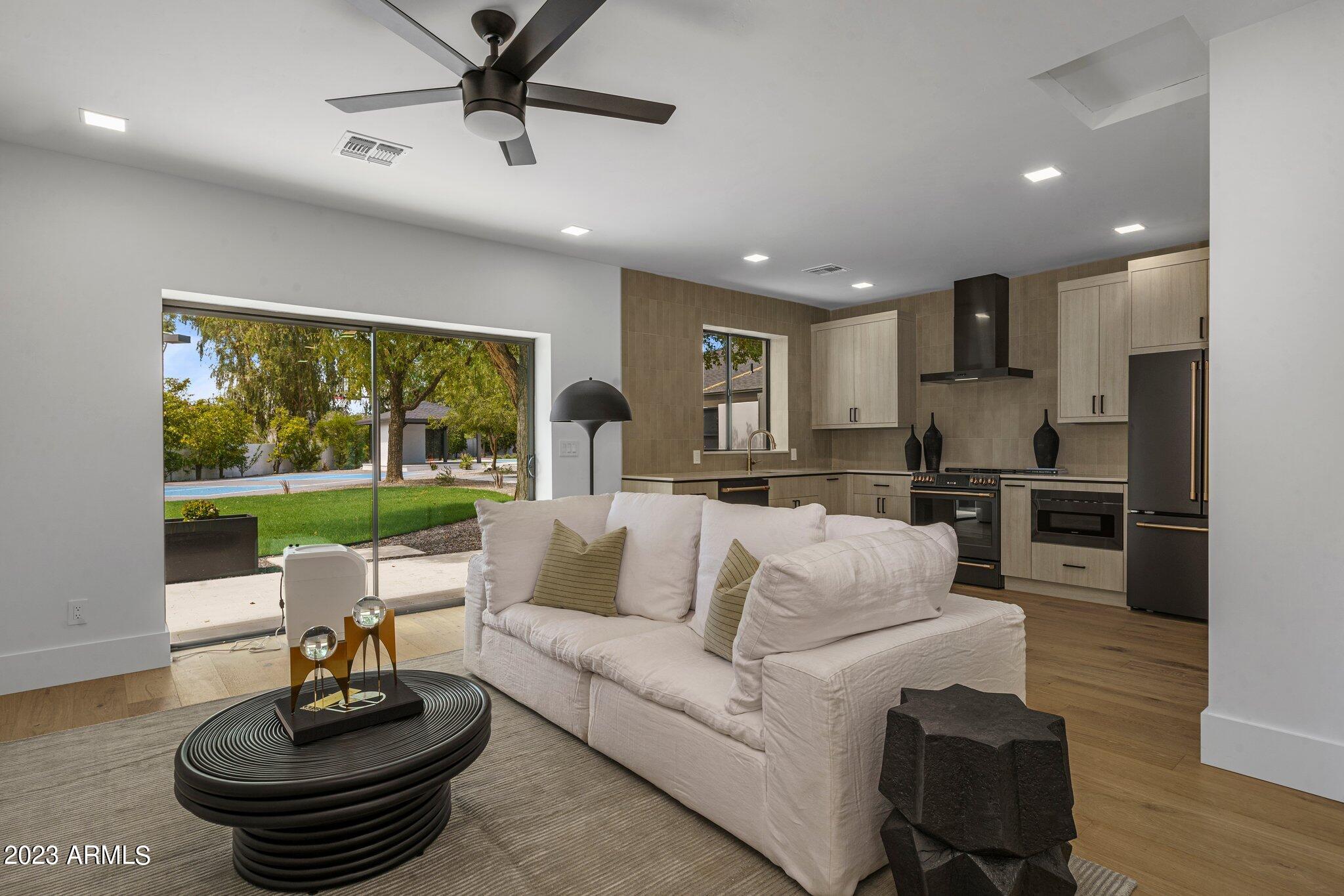 SCOTTSDALE COUNTRY CLUB ESTATES UNIT ONE - Residential