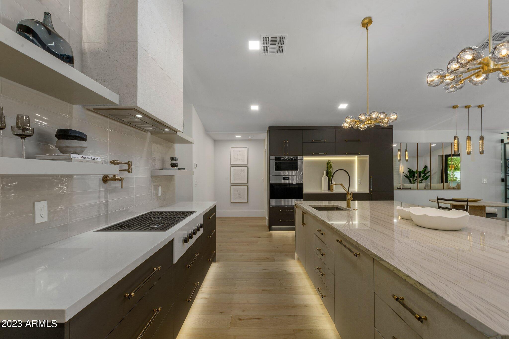 SCOTTSDALE COUNTRY CLUB ESTATES UNIT ONE - Residential