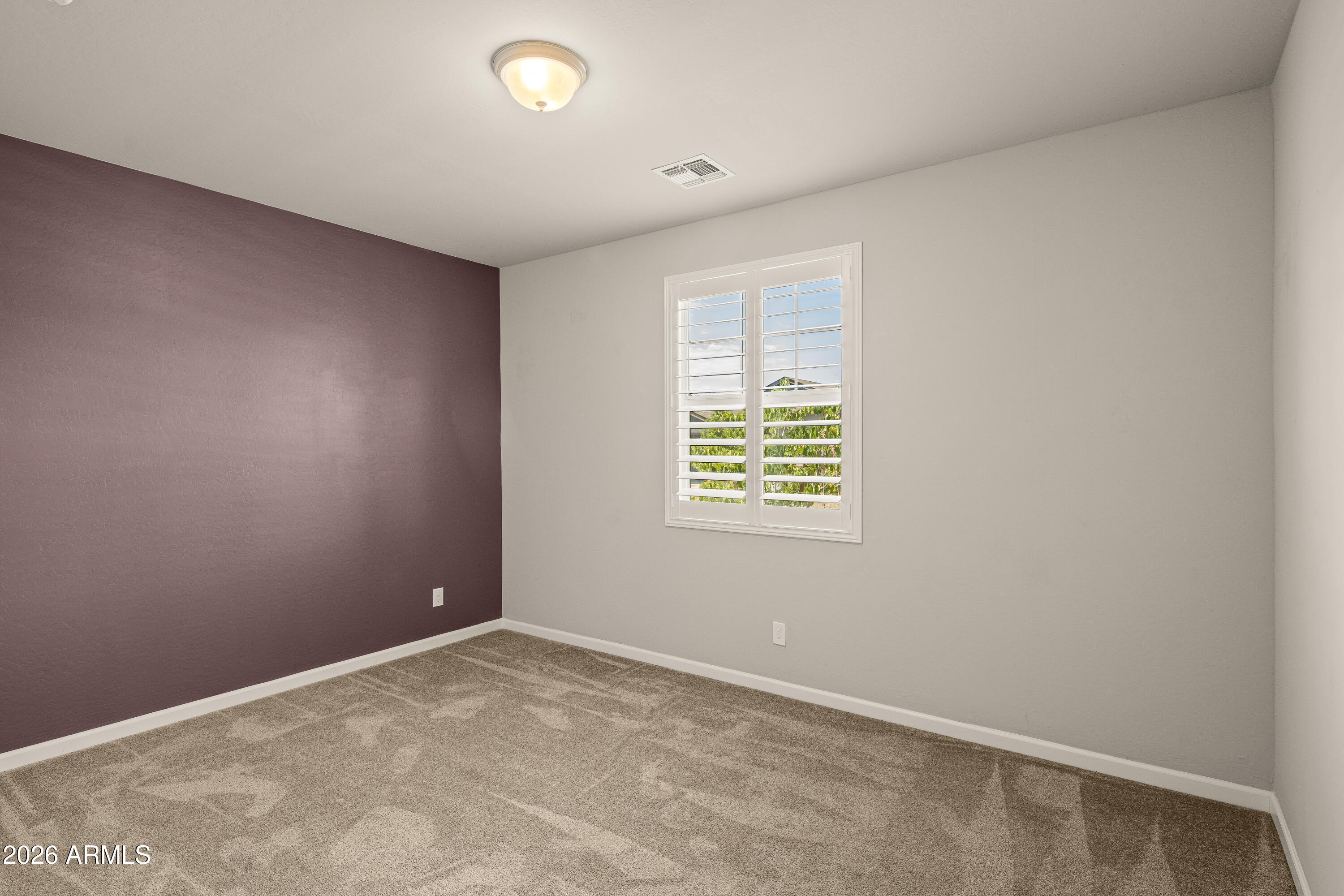 MOUNTAIN GATE - Residential