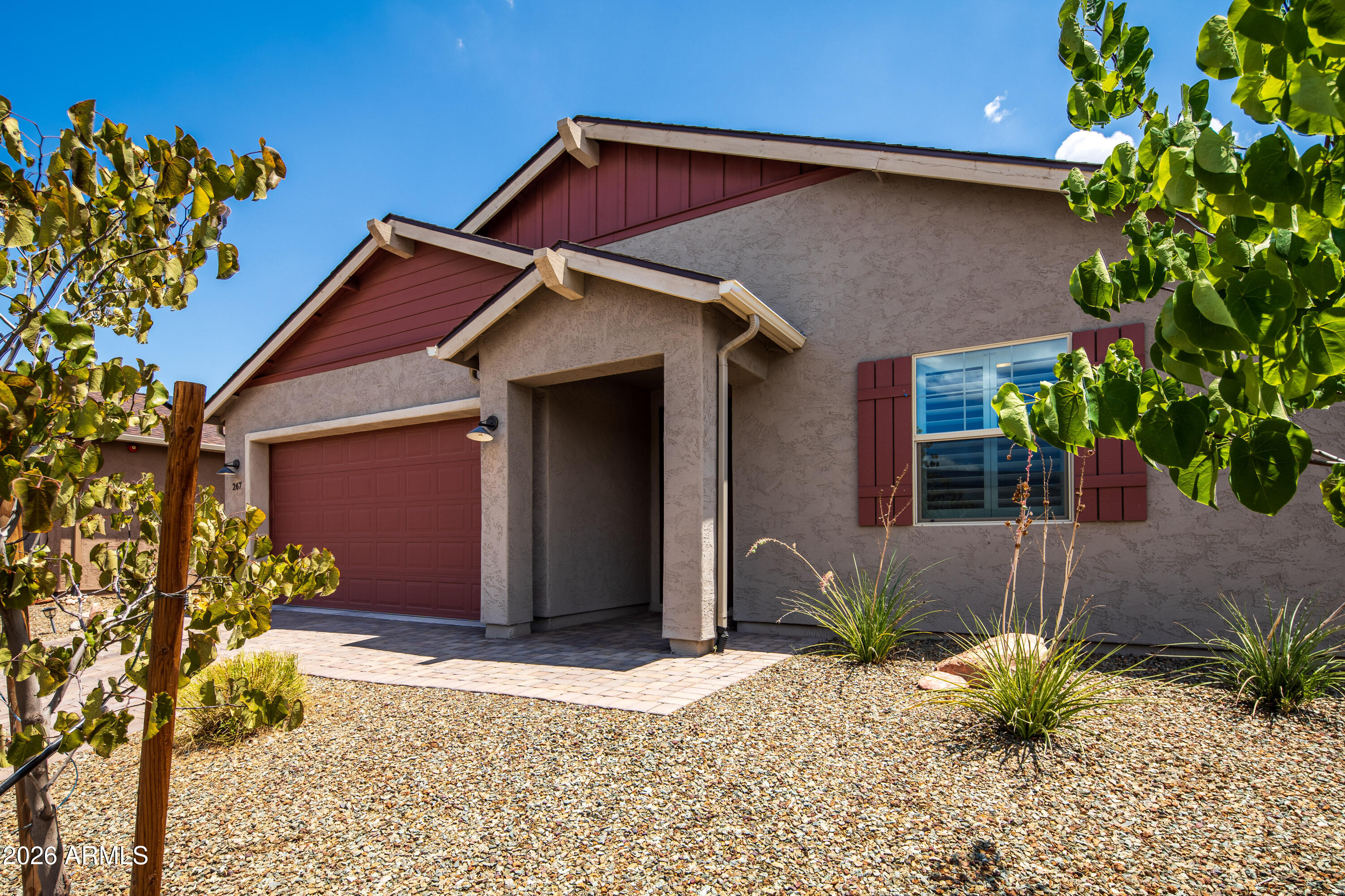 MOUNTAIN GATE - Residential
