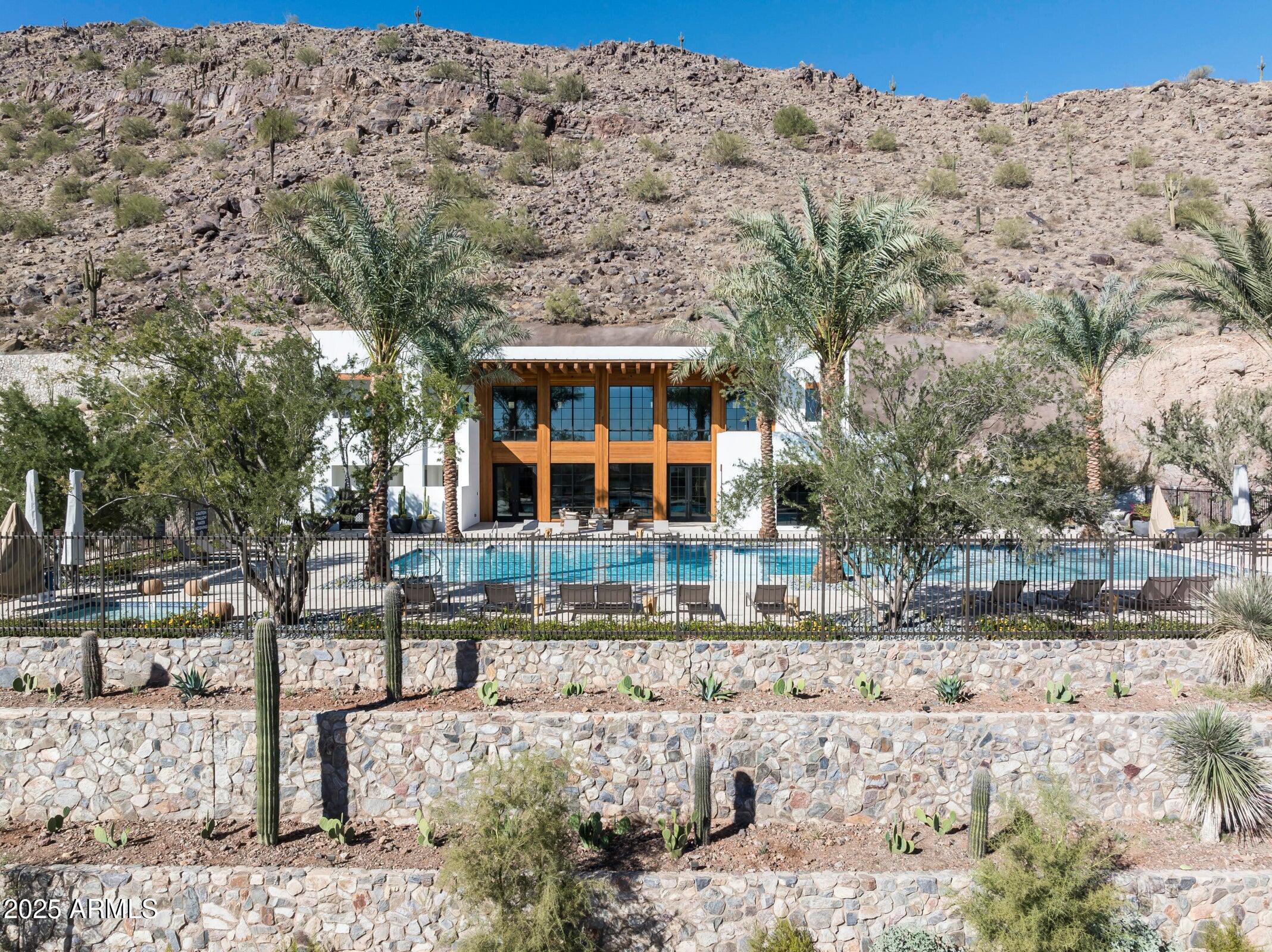 ASCENT AT THE PHOENICIAN SUMMIT CONDOMINIUMS - Residential