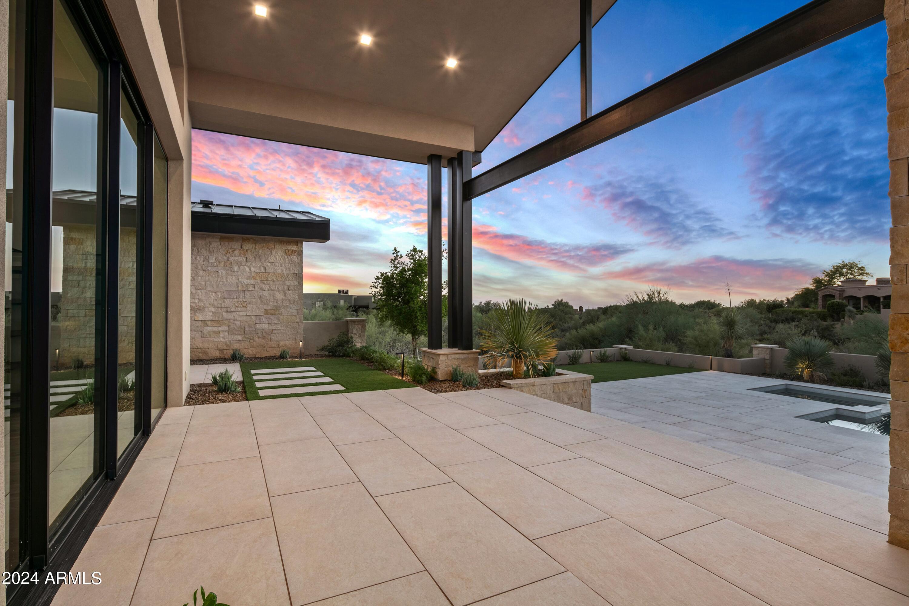 Mirabel Club - Residential
