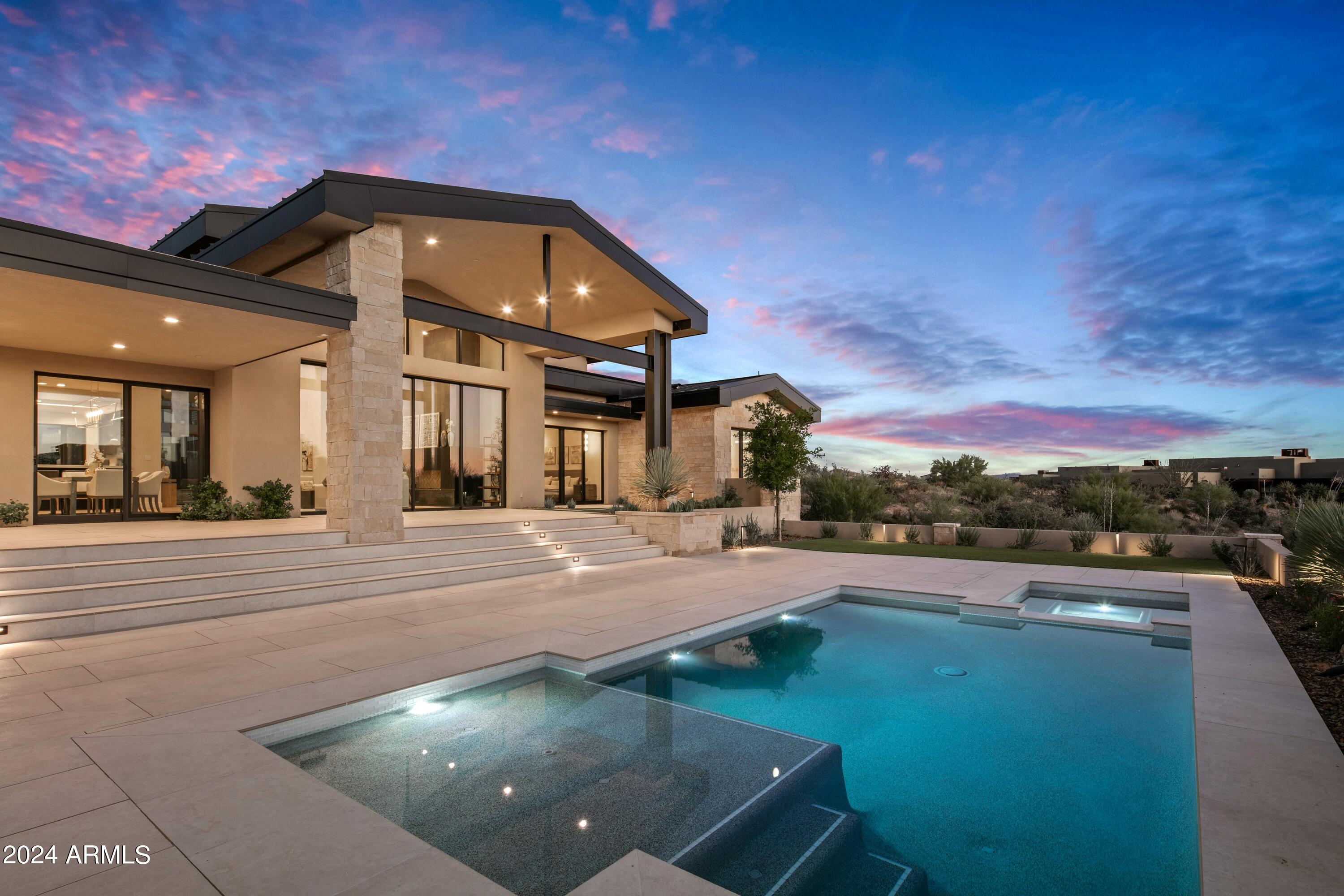 Mirabel Club - Residential