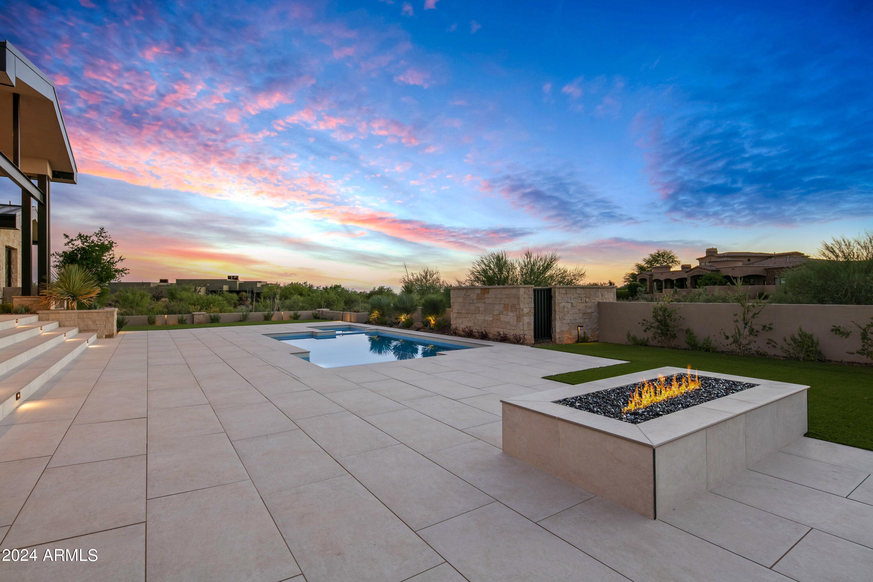 Mirabel Club - Residential
