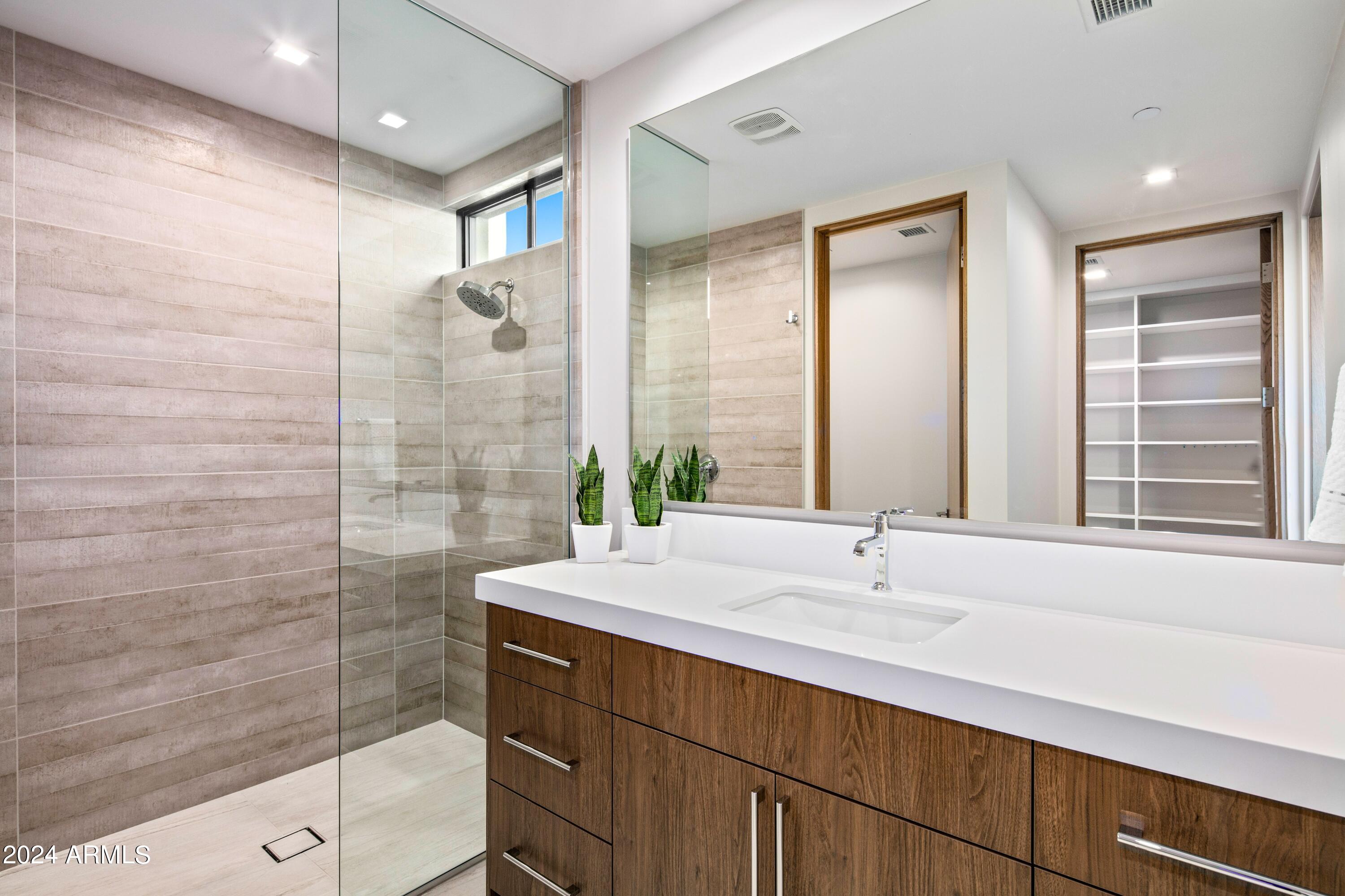 Mirabel Club - Residential