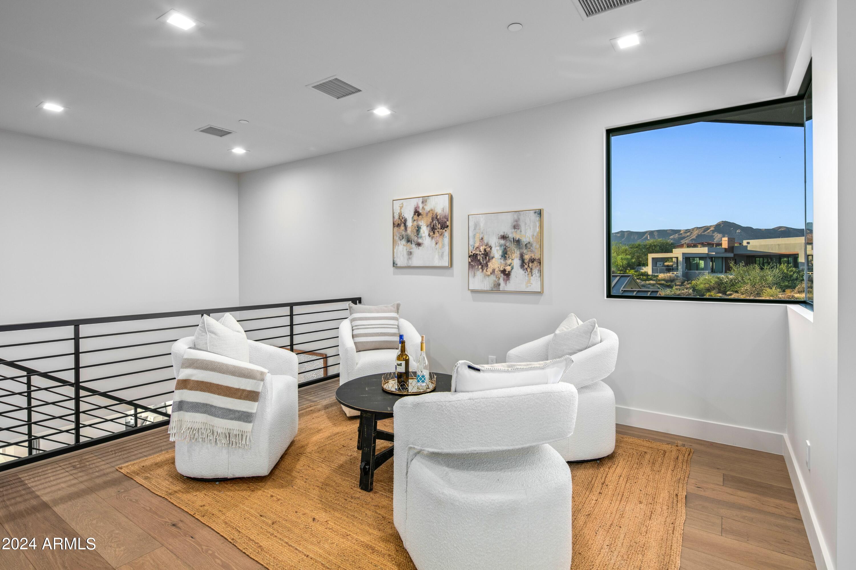 Mirabel Club - Residential
