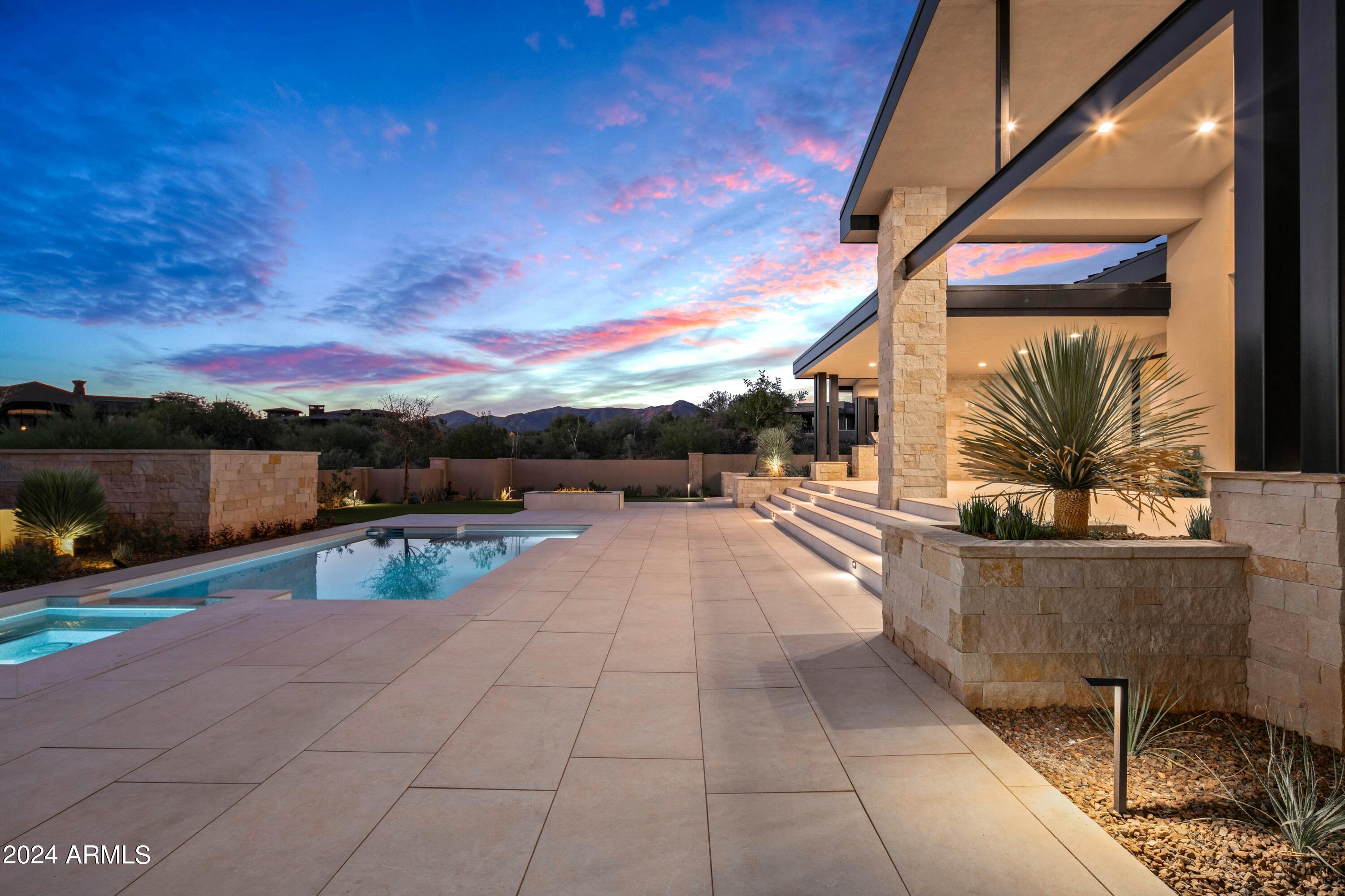 Mirabel Club - Residential