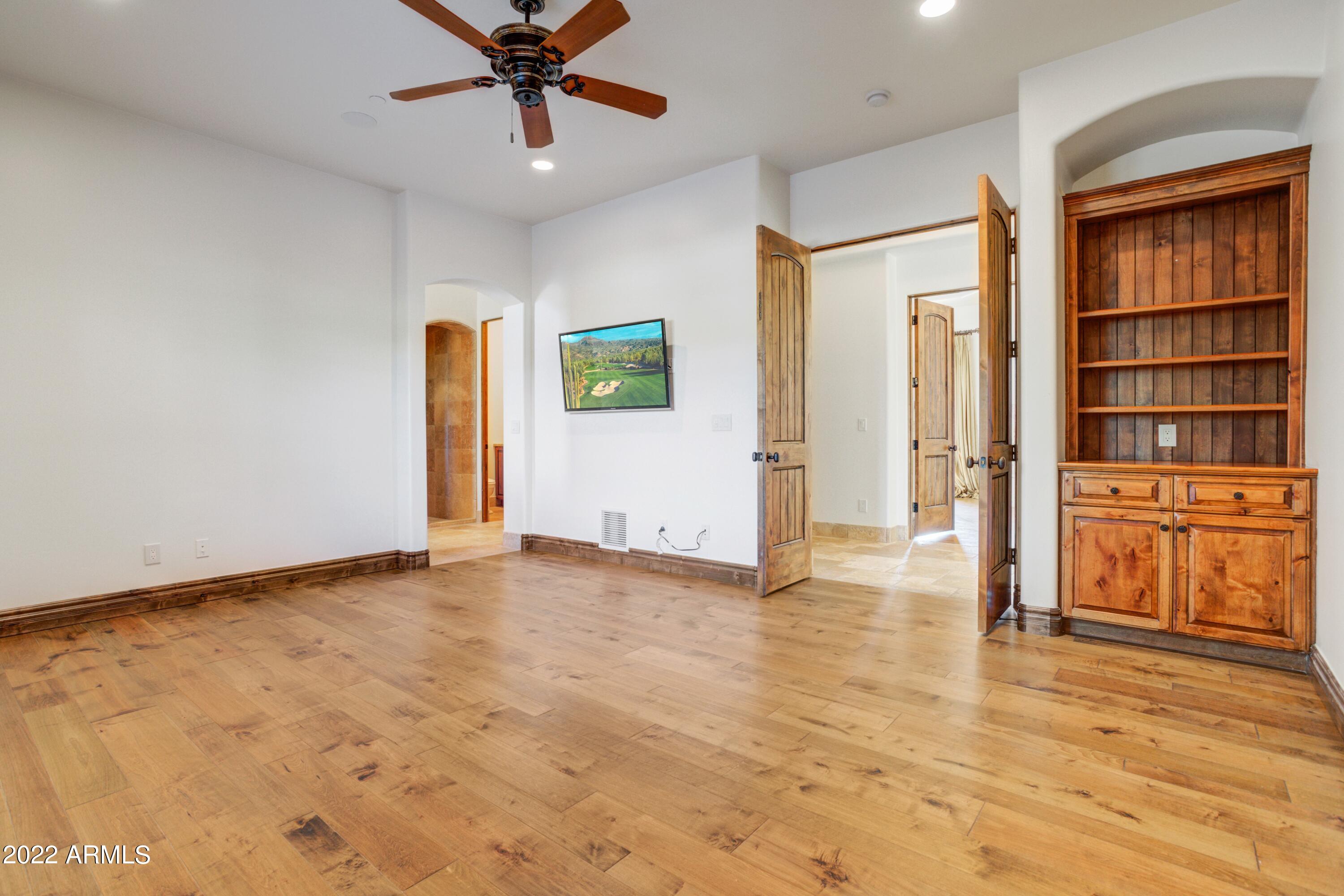 MERIT CROSSING - Residential