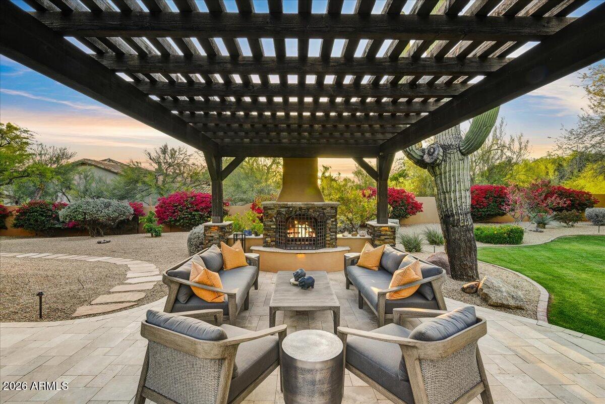 PINNACLE PEAK COUNTRY CLUB UNIT 8 - Residential