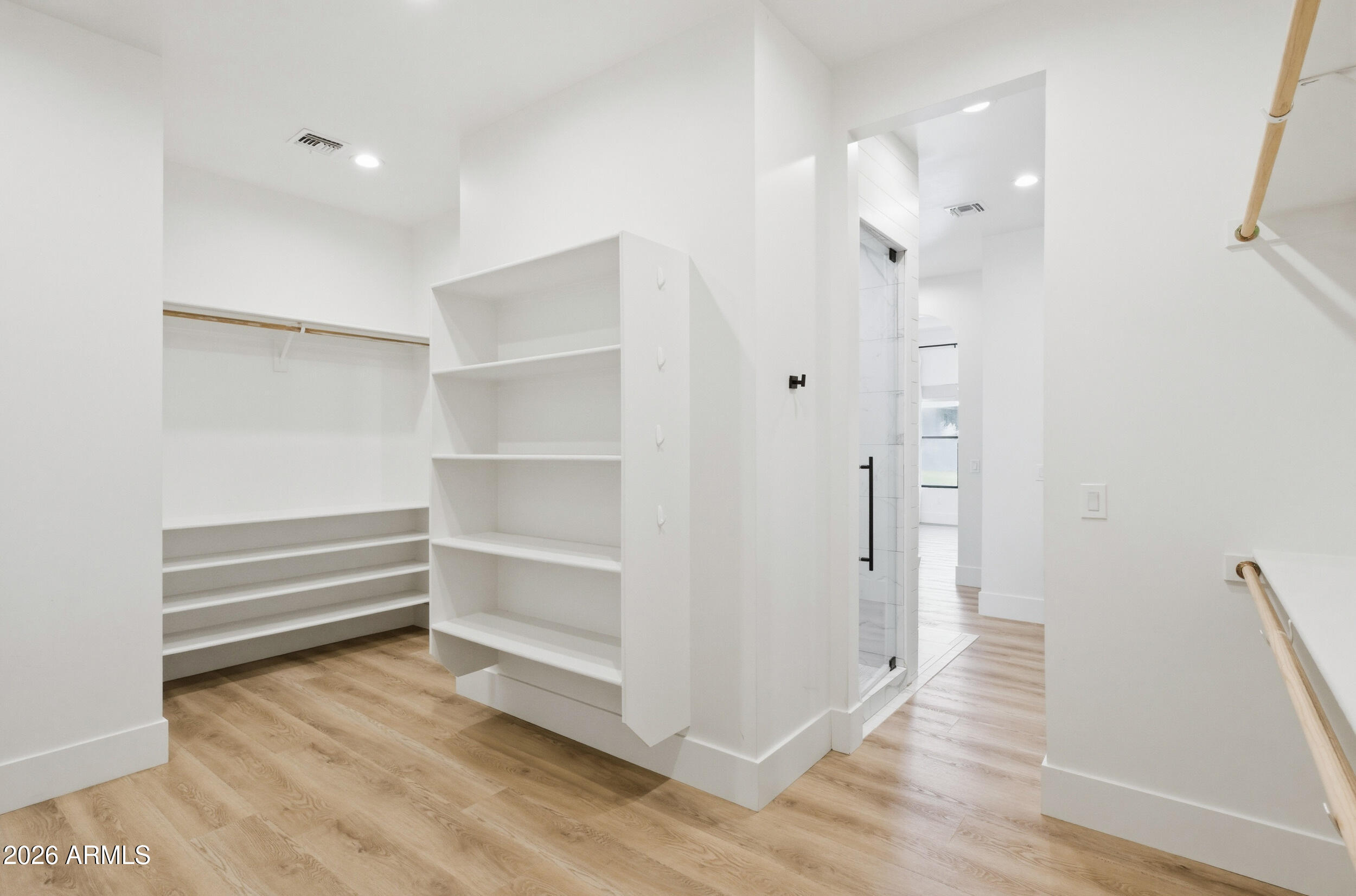 RUSSELL RANCH PHASE 3 REPLAT - Residential