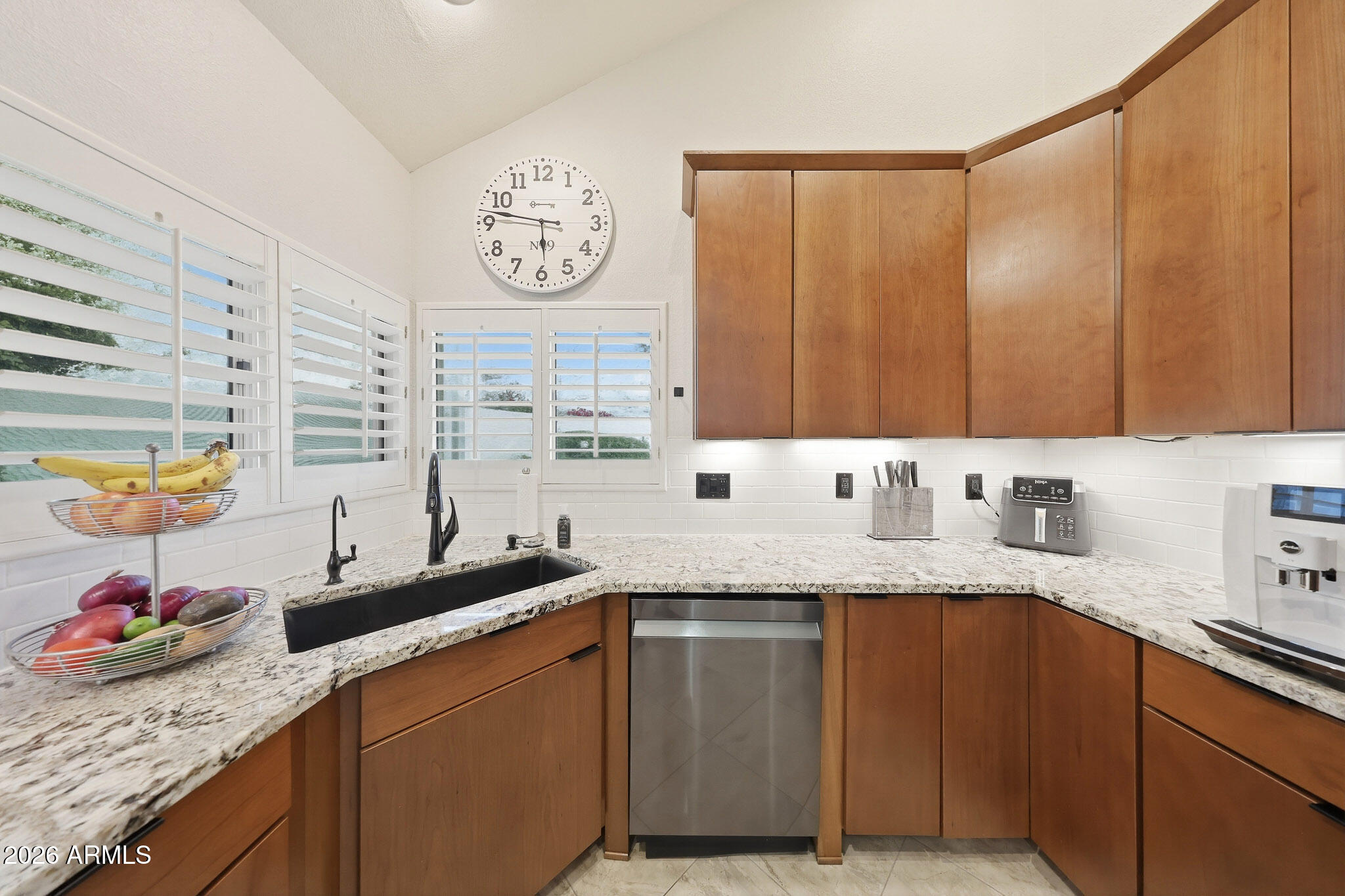MOUNTAINVIEW VILLAGE REPLAT - Residential