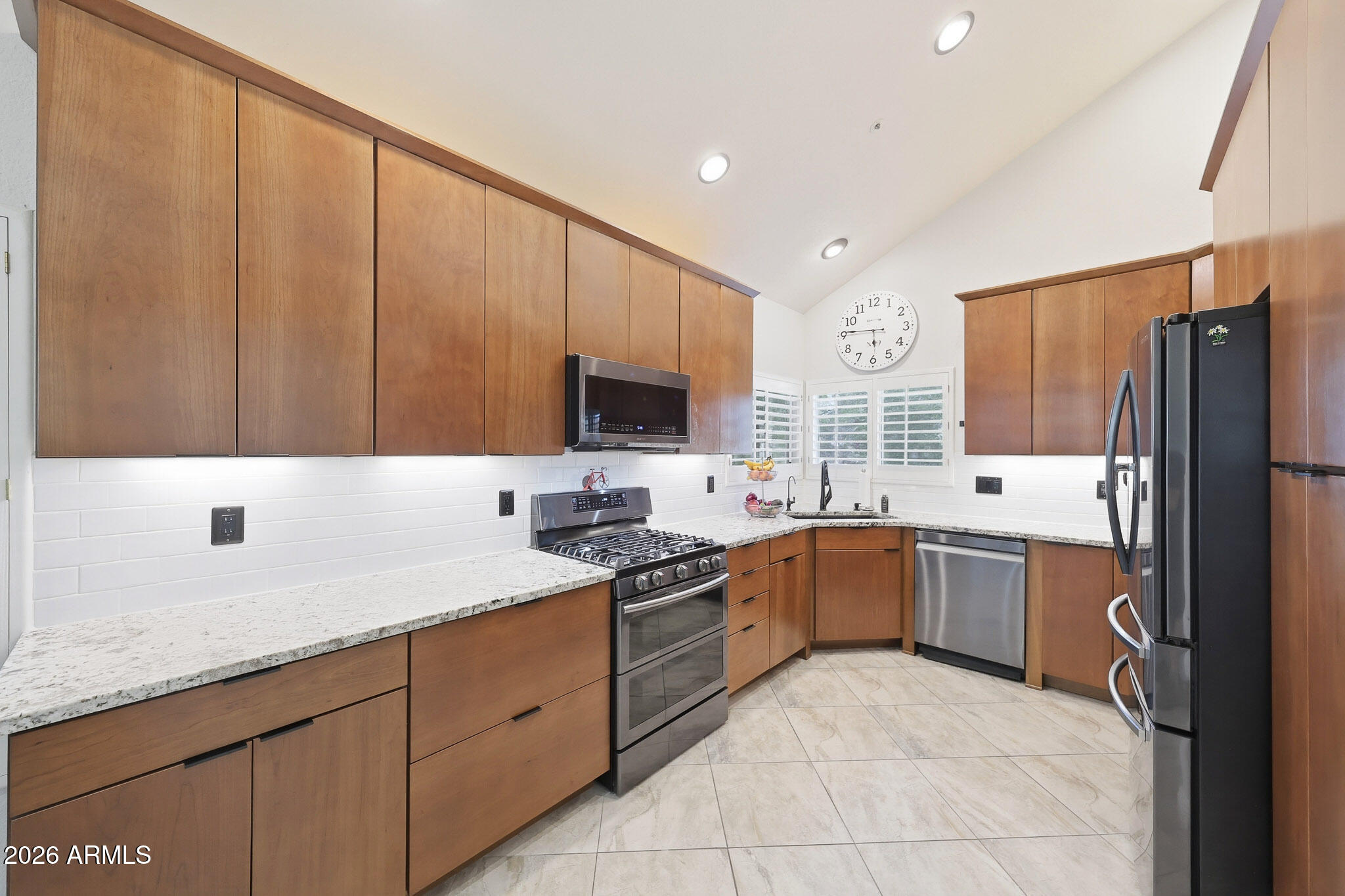 MOUNTAINVIEW VILLAGE REPLAT - Residential