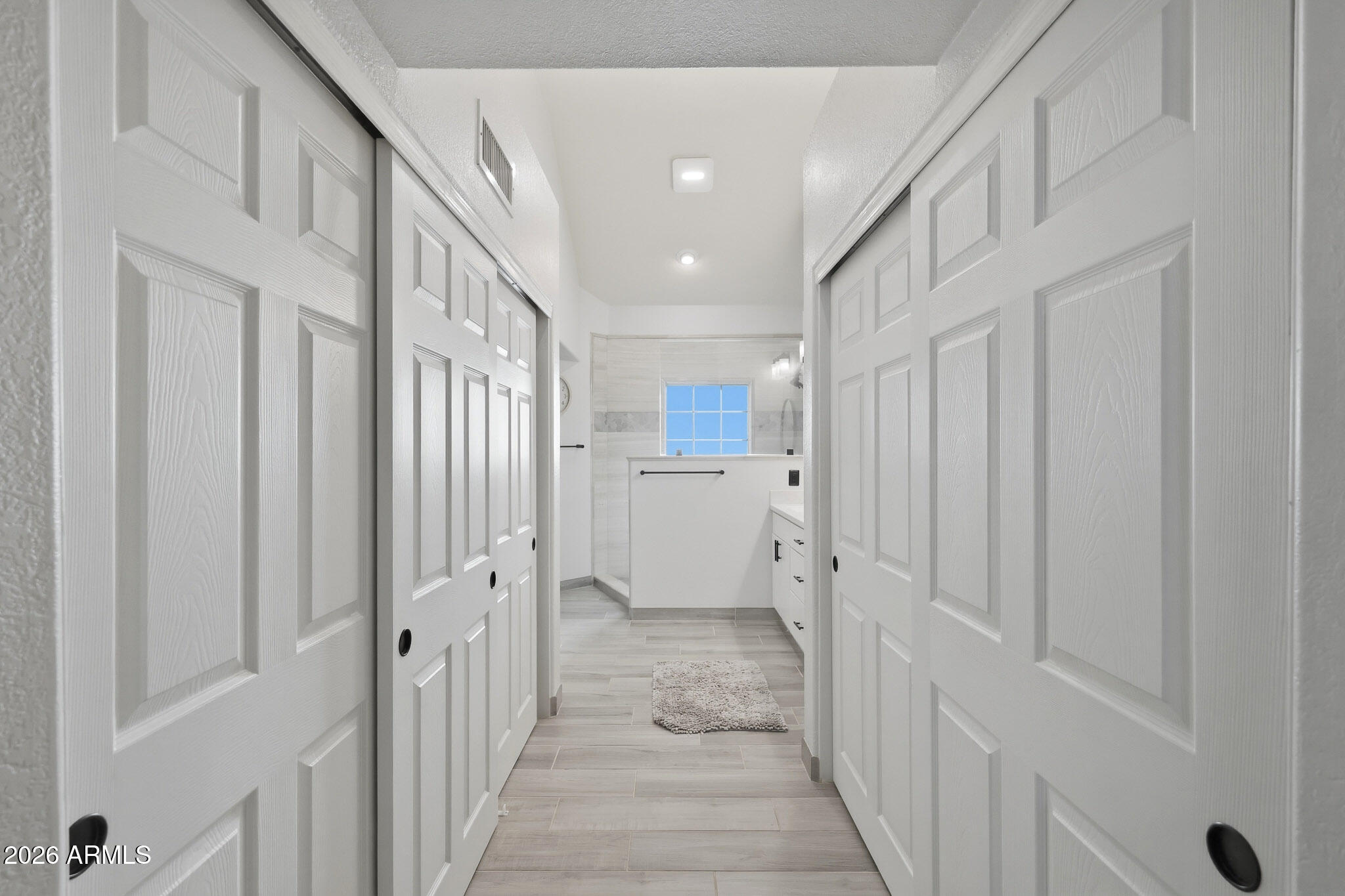 MOUNTAINVIEW VILLAGE REPLAT - Residential