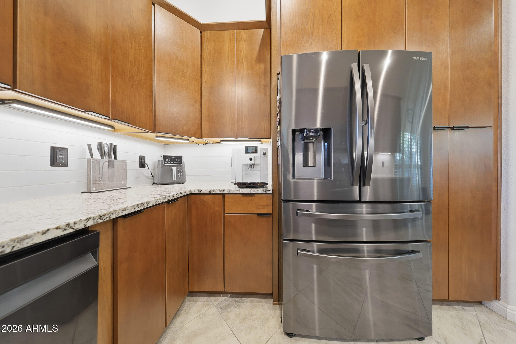 MOUNTAINVIEW VILLAGE REPLAT - Residential