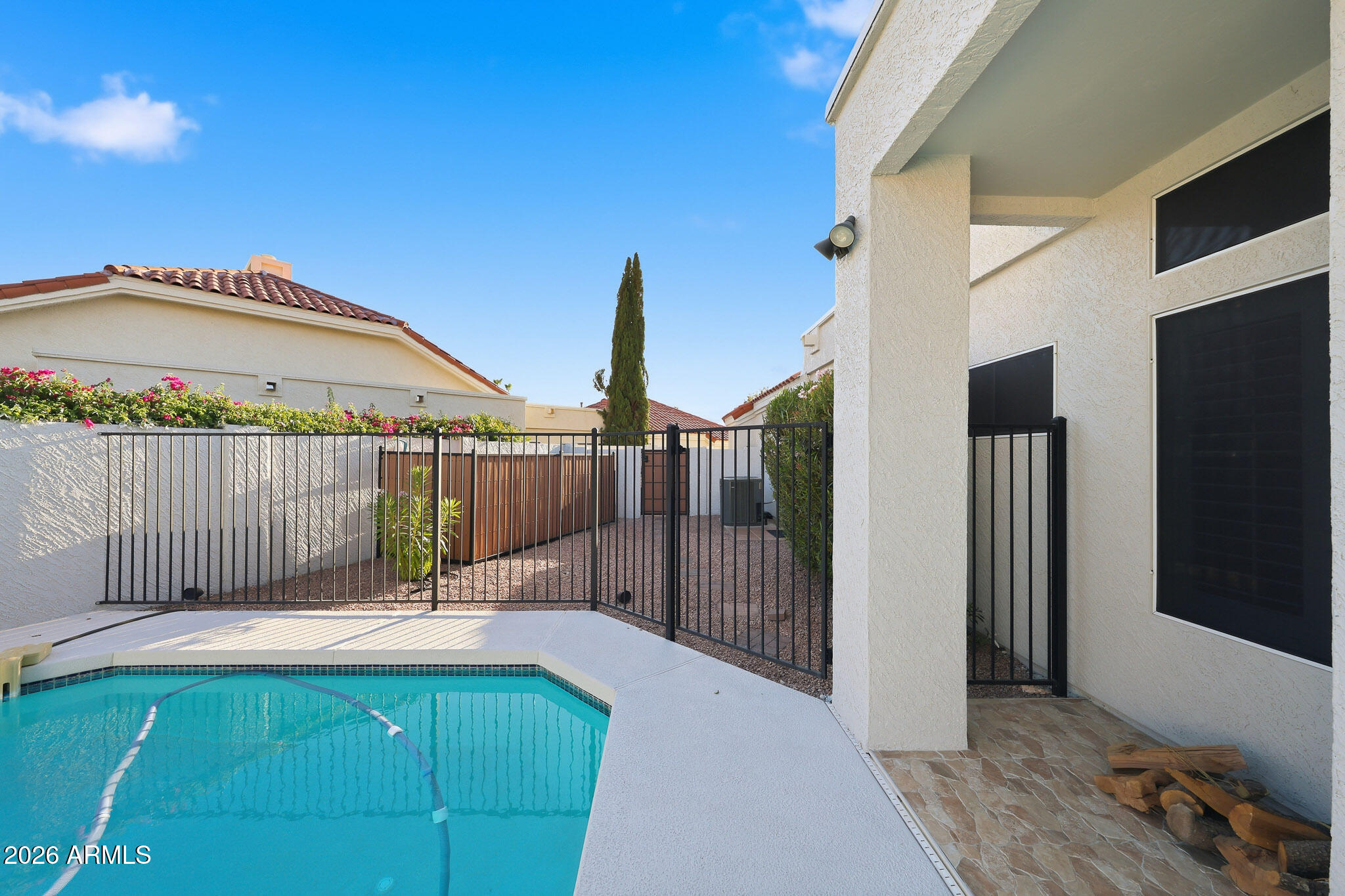 MOUNTAINVIEW VILLAGE REPLAT - Residential