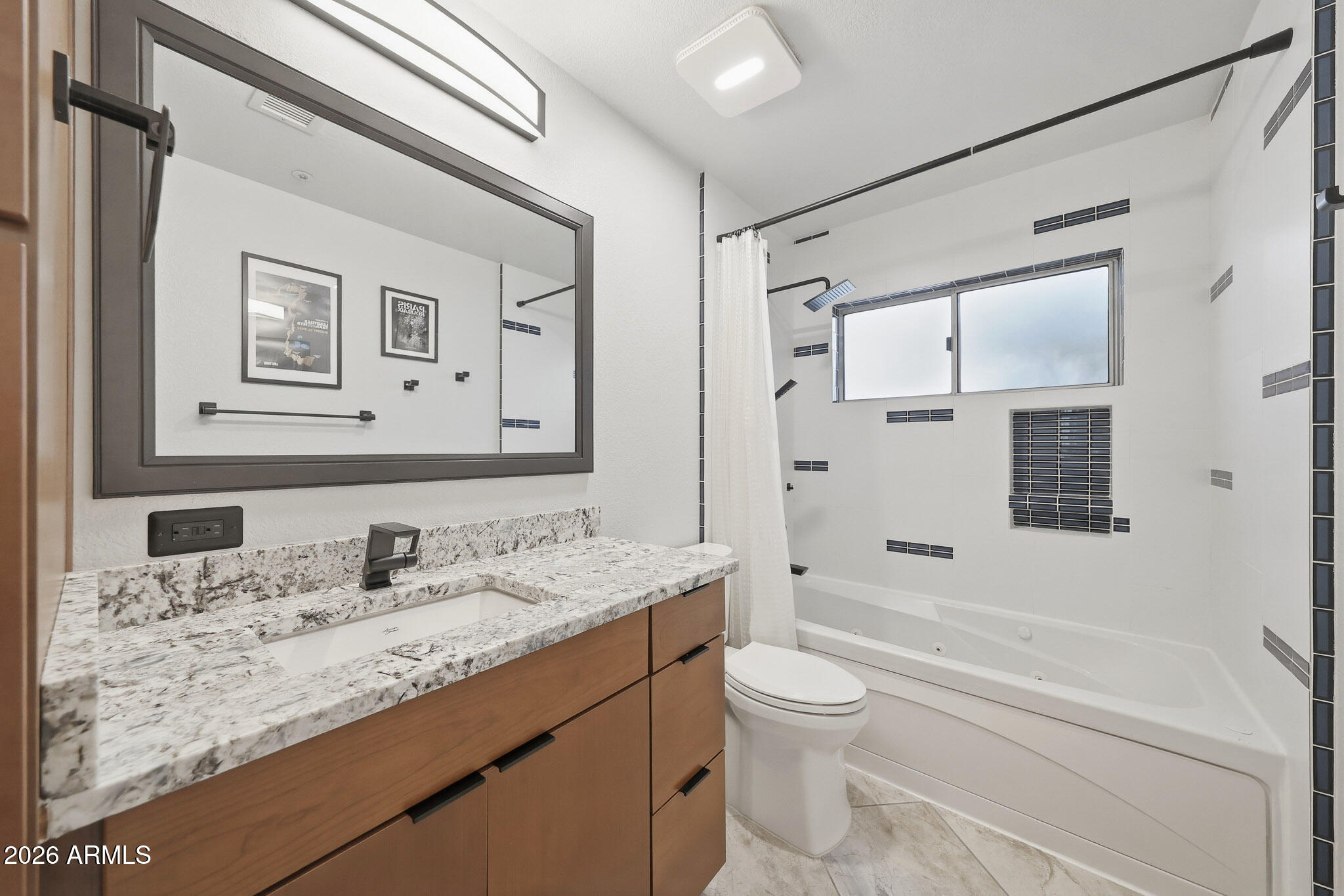 MOUNTAINVIEW VILLAGE REPLAT - Residential