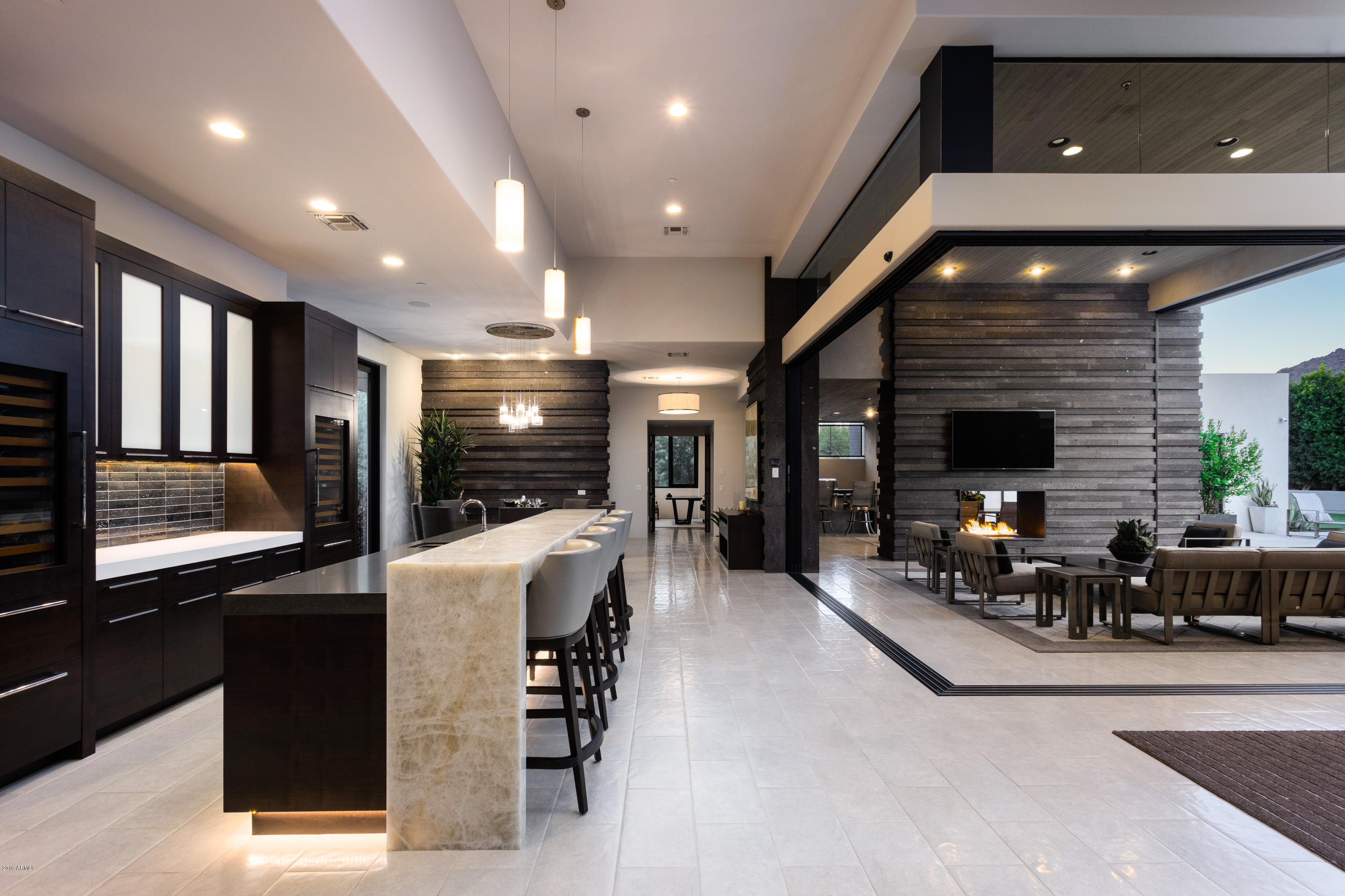 CAMELBACK RANCHOS - Residential