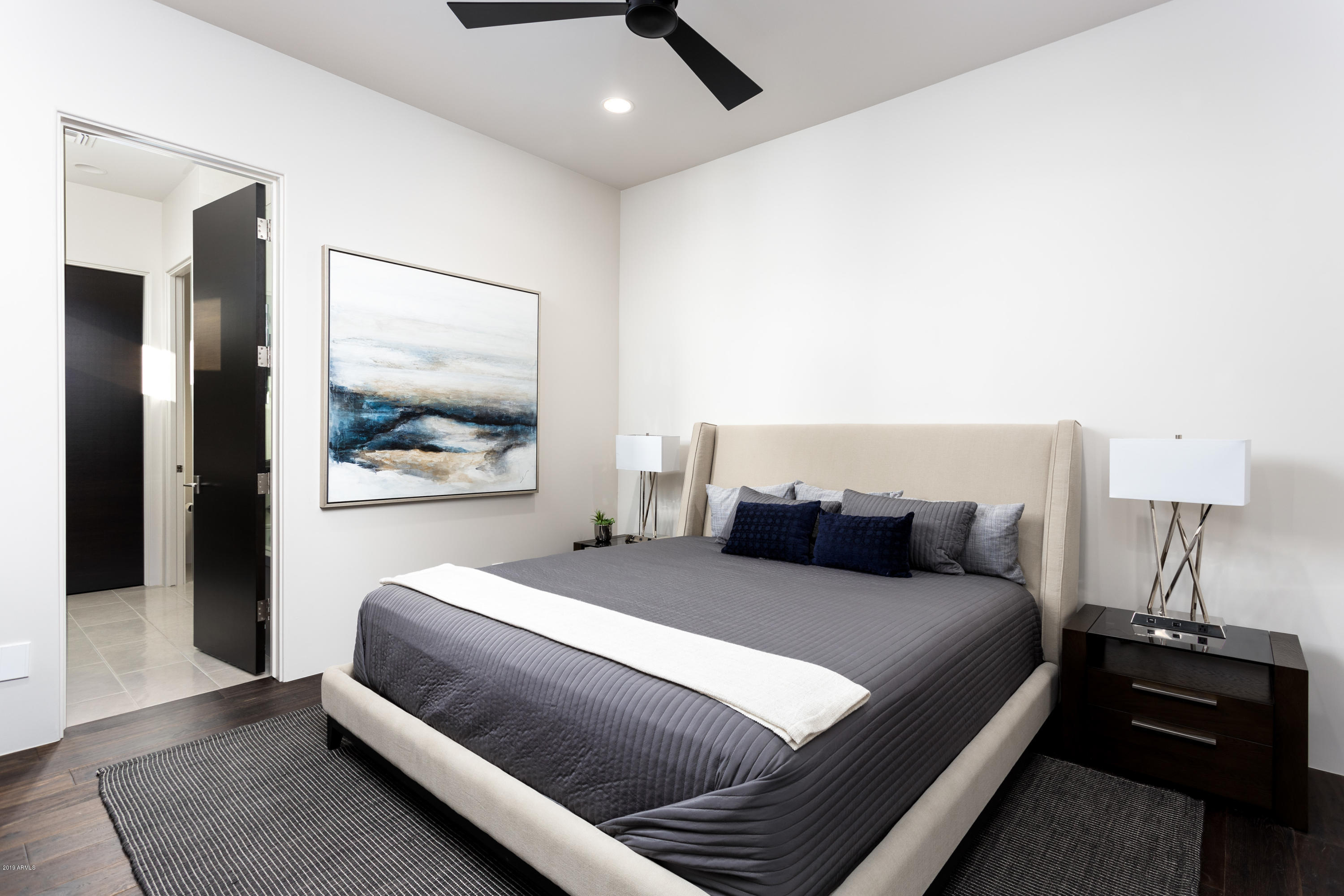 CAMELBACK RANCHOS - Residential