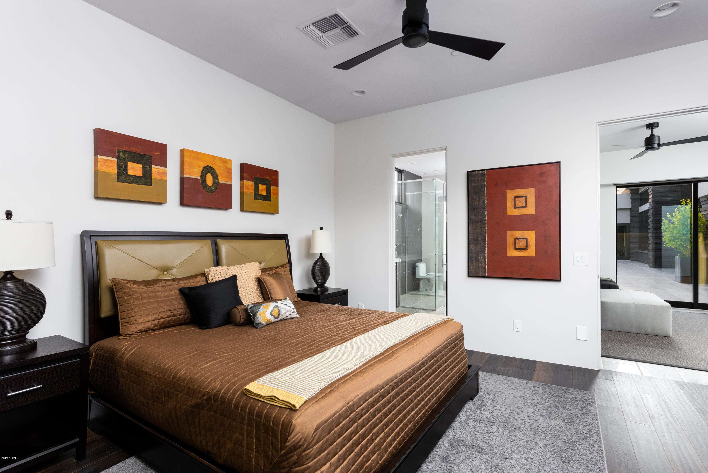 CAMELBACK RANCHOS - Residential