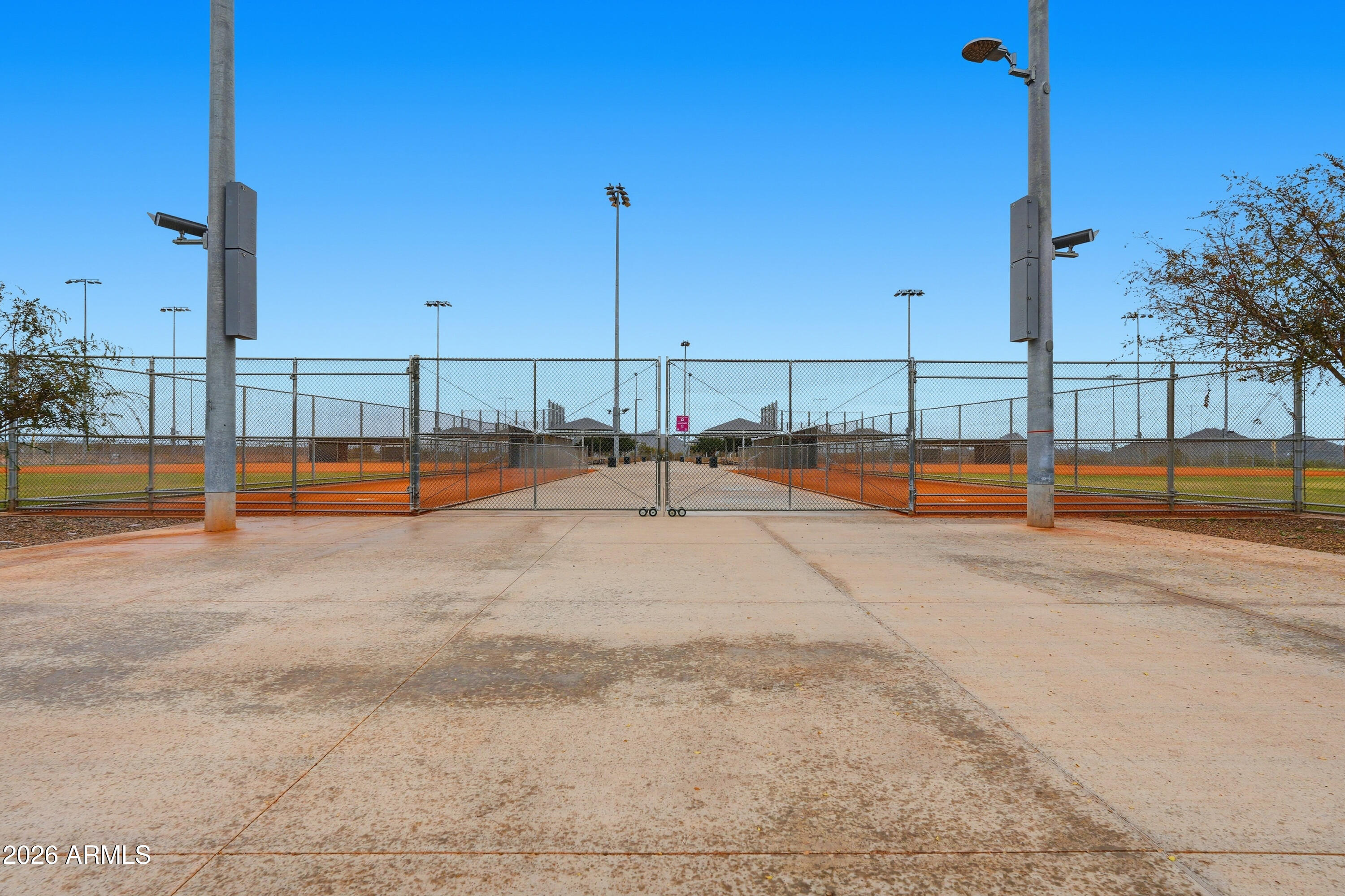 TIERRA DEL RIO PARCEL 23 REPLAT - Residential