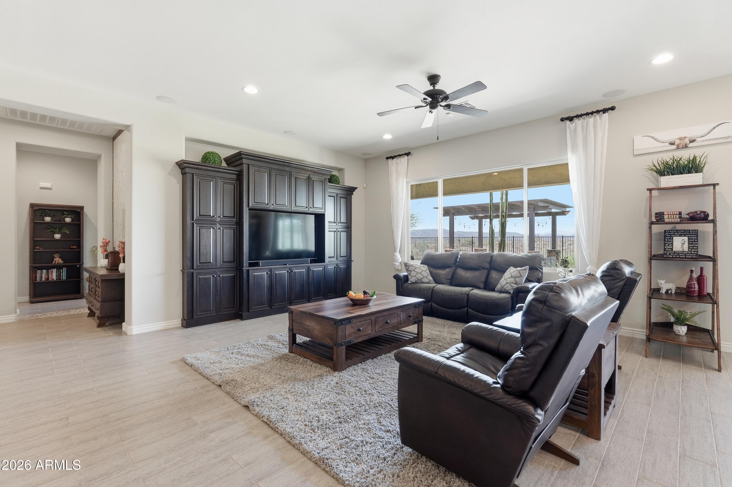 TIERRA DEL RIO PARCEL 23 REPLAT - Residential