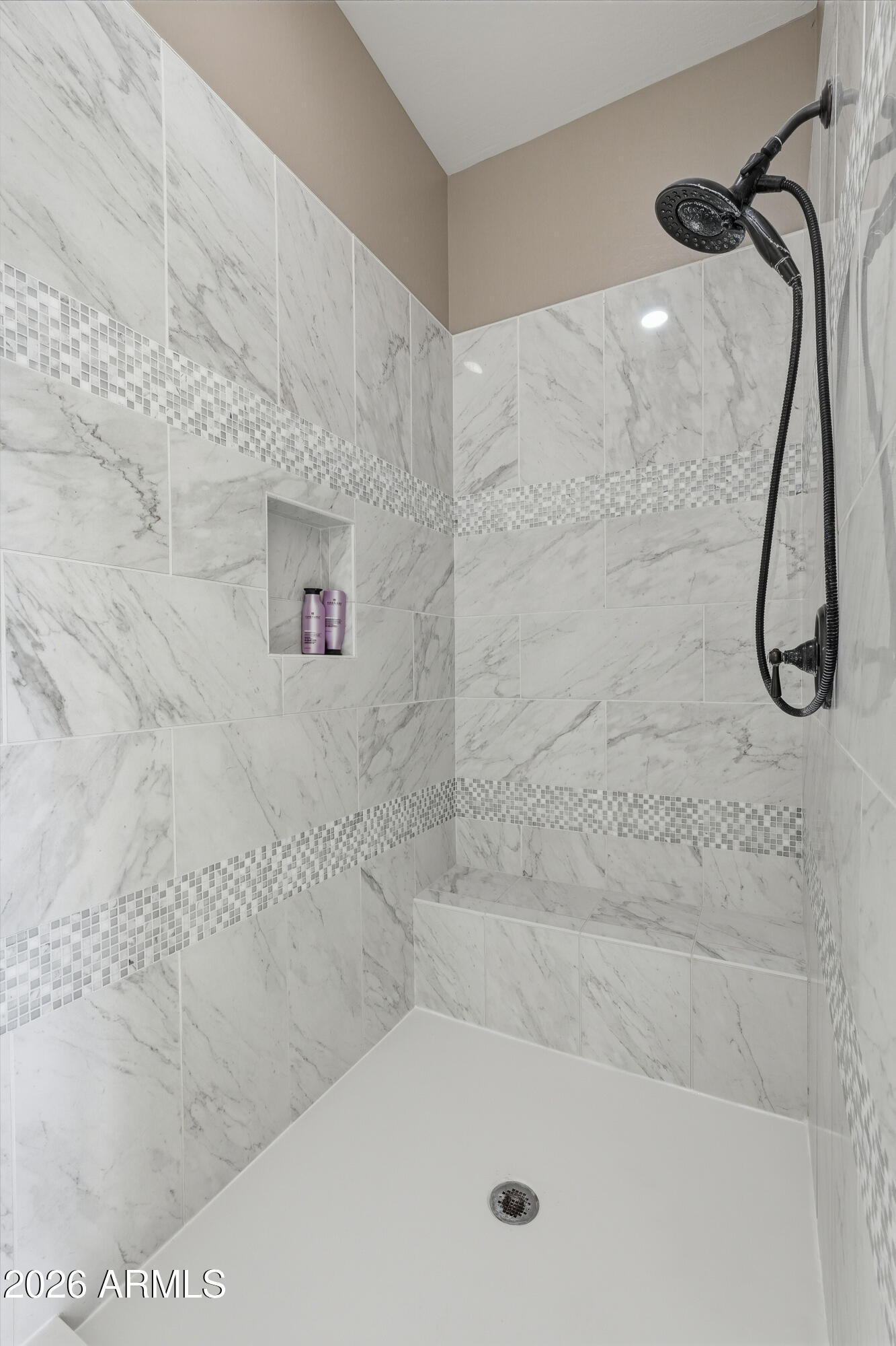 TIERRA DEL RIO PARCEL 23 REPLAT - Residential