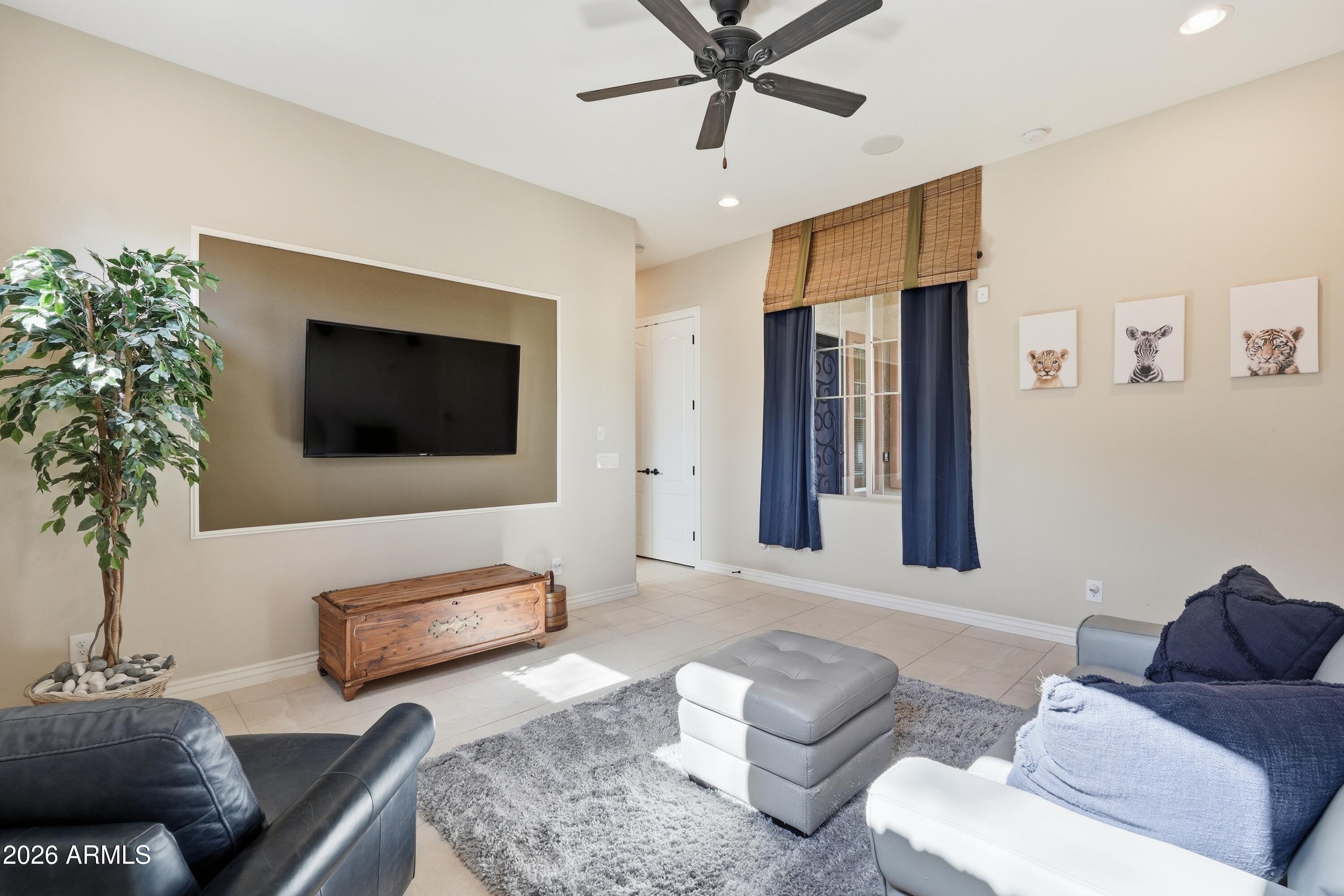 TIERRA DEL RIO PARCEL 23 REPLAT - Residential