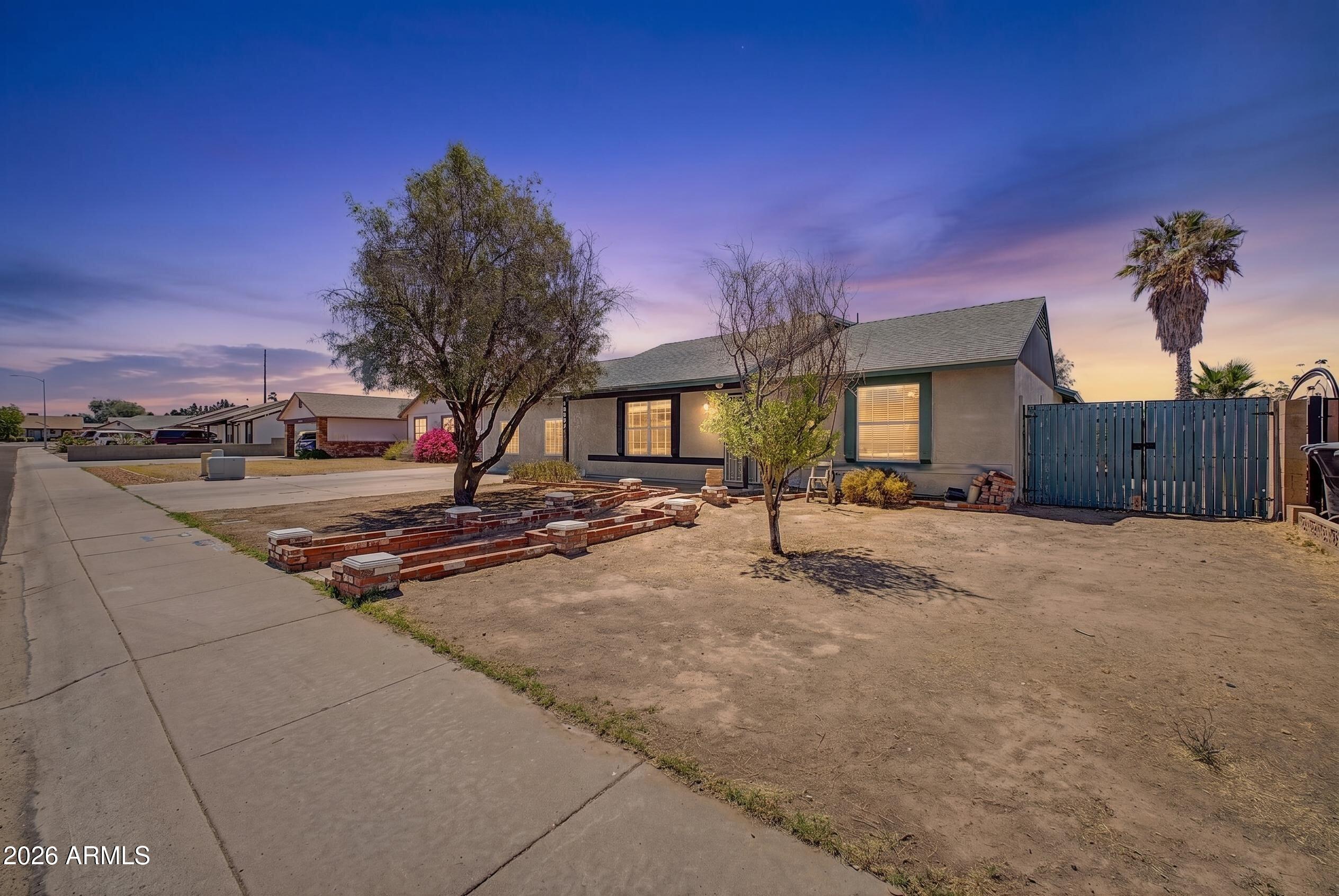 WESTBLUFF 3 - Residential