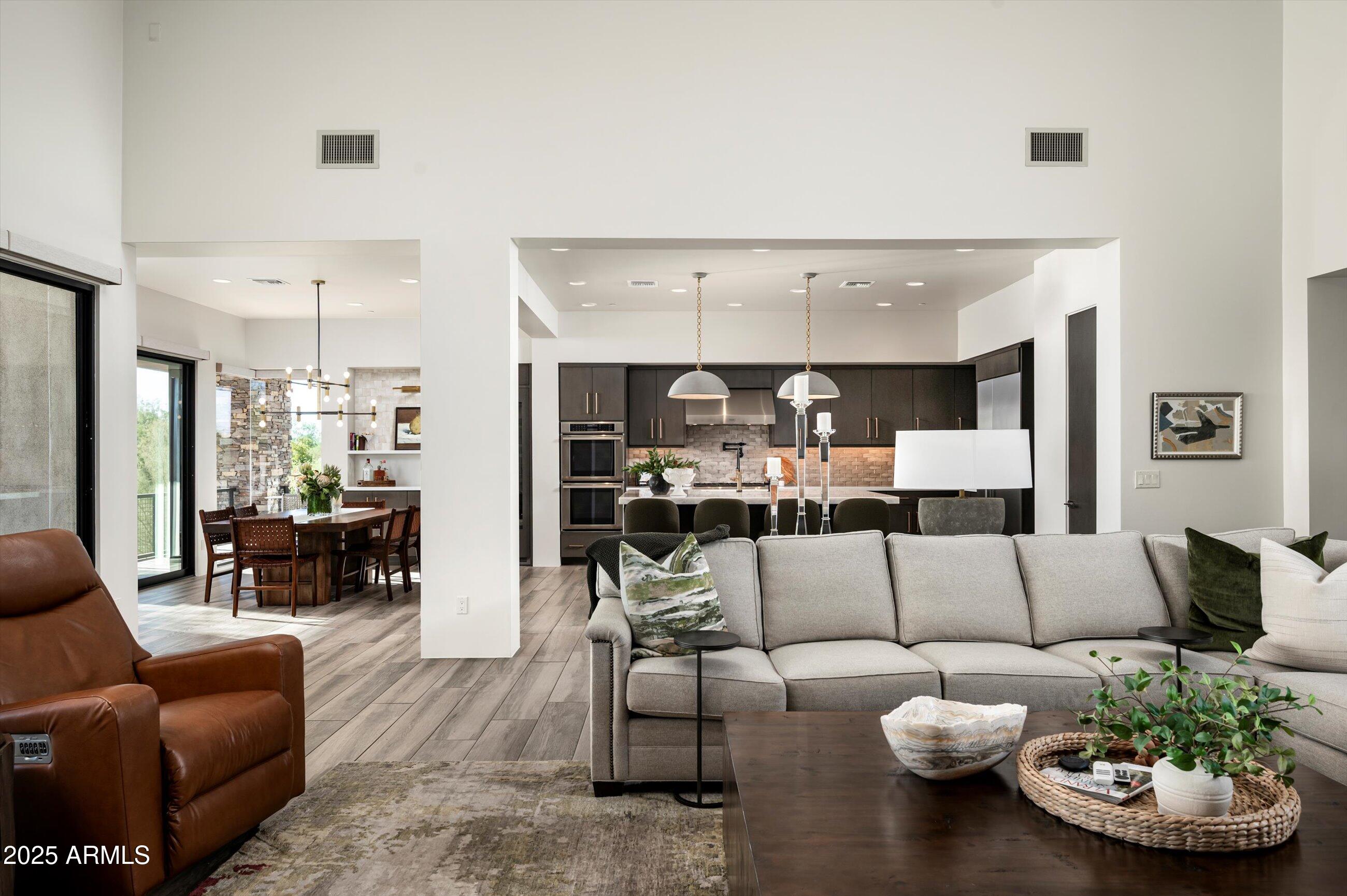 DESERT MOUNTAIN - Residential