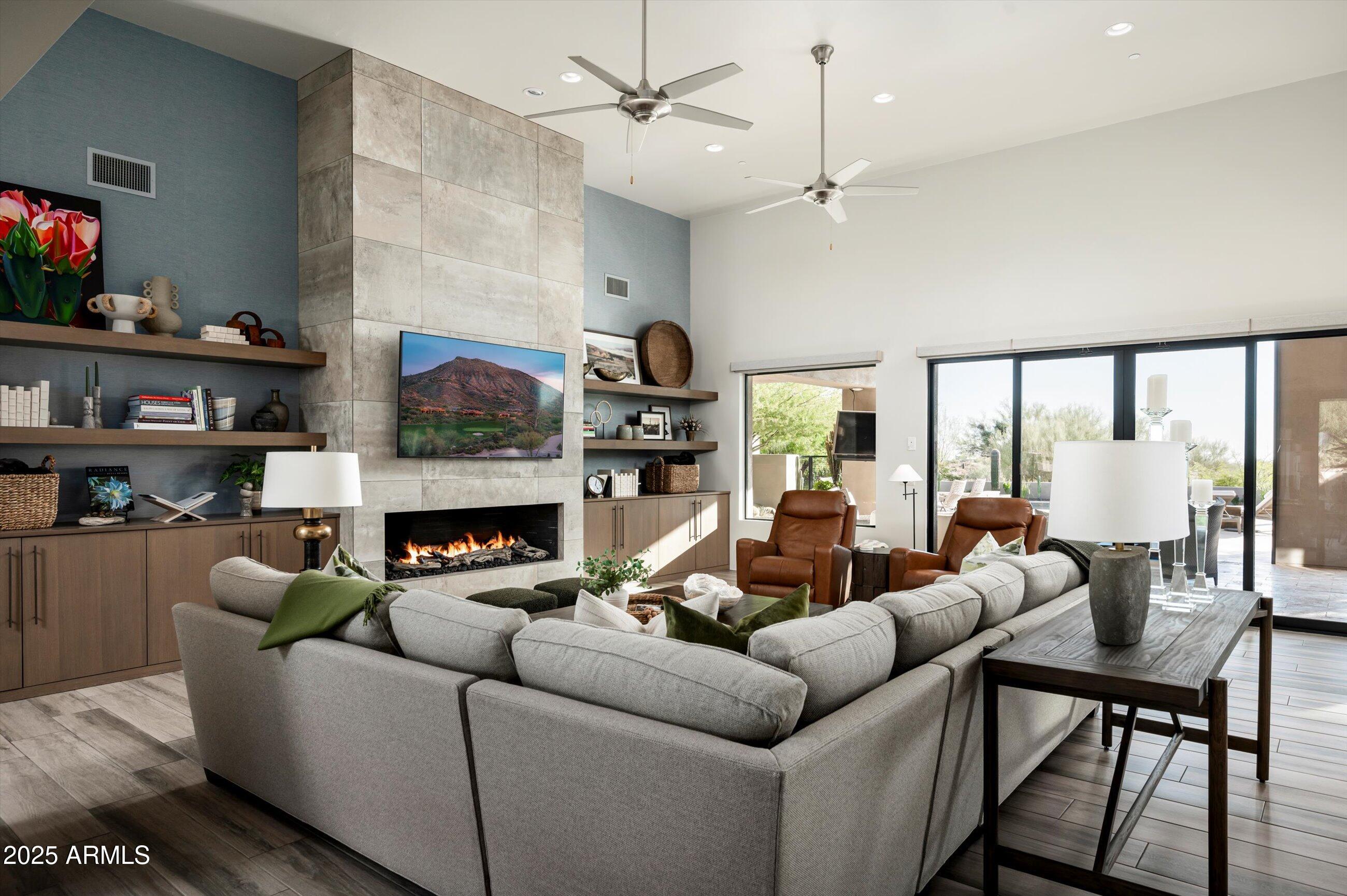 DESERT MOUNTAIN - Residential