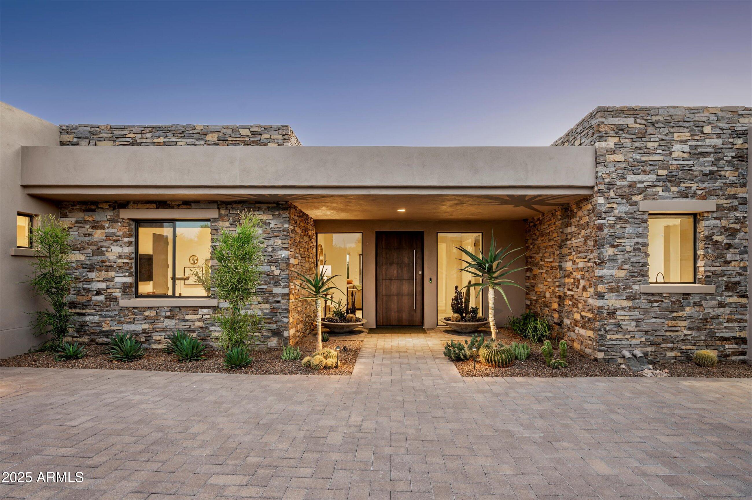 DESERT MOUNTAIN - Residential